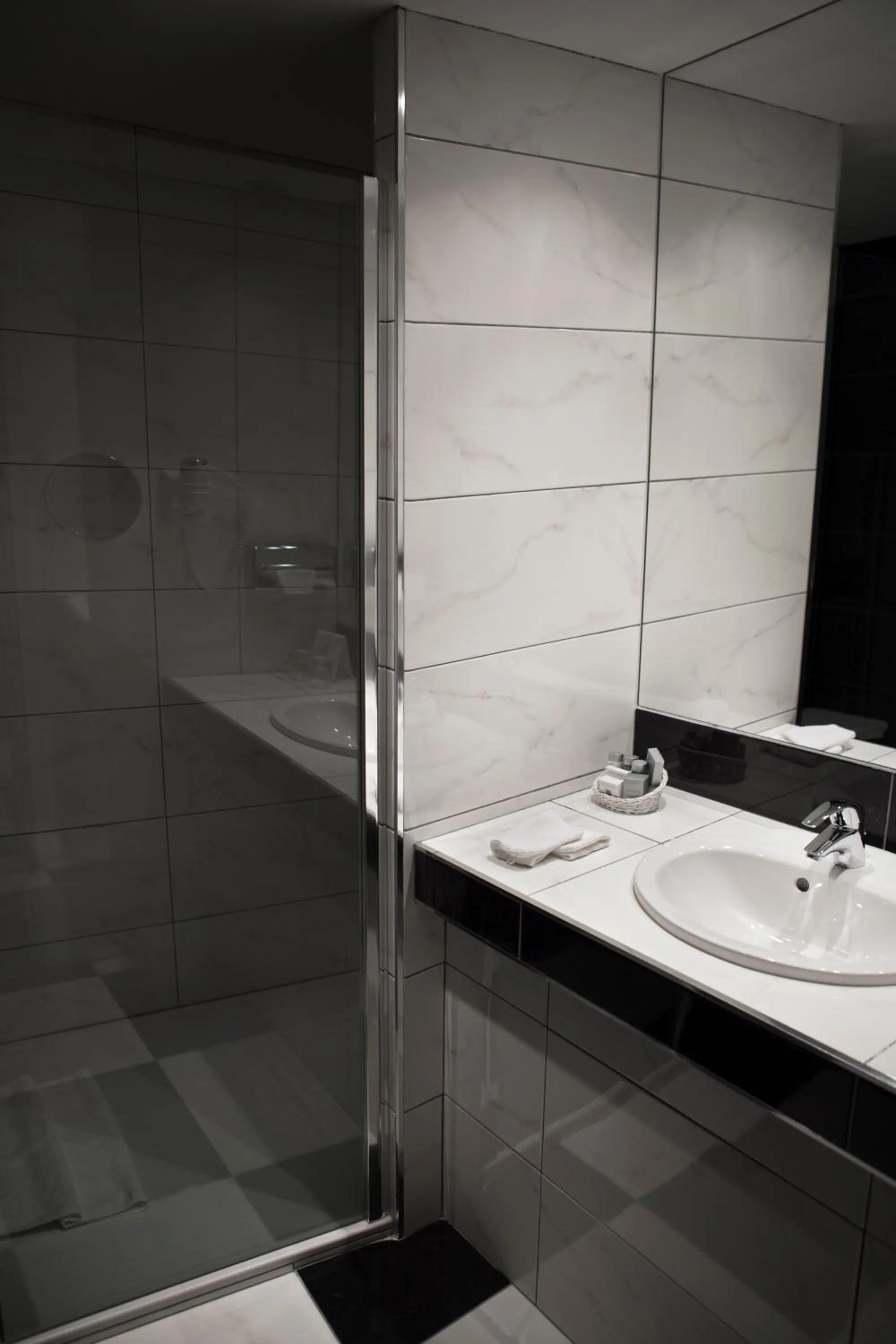 Bathroom in Hostellerie Du Grand Saint Antoine