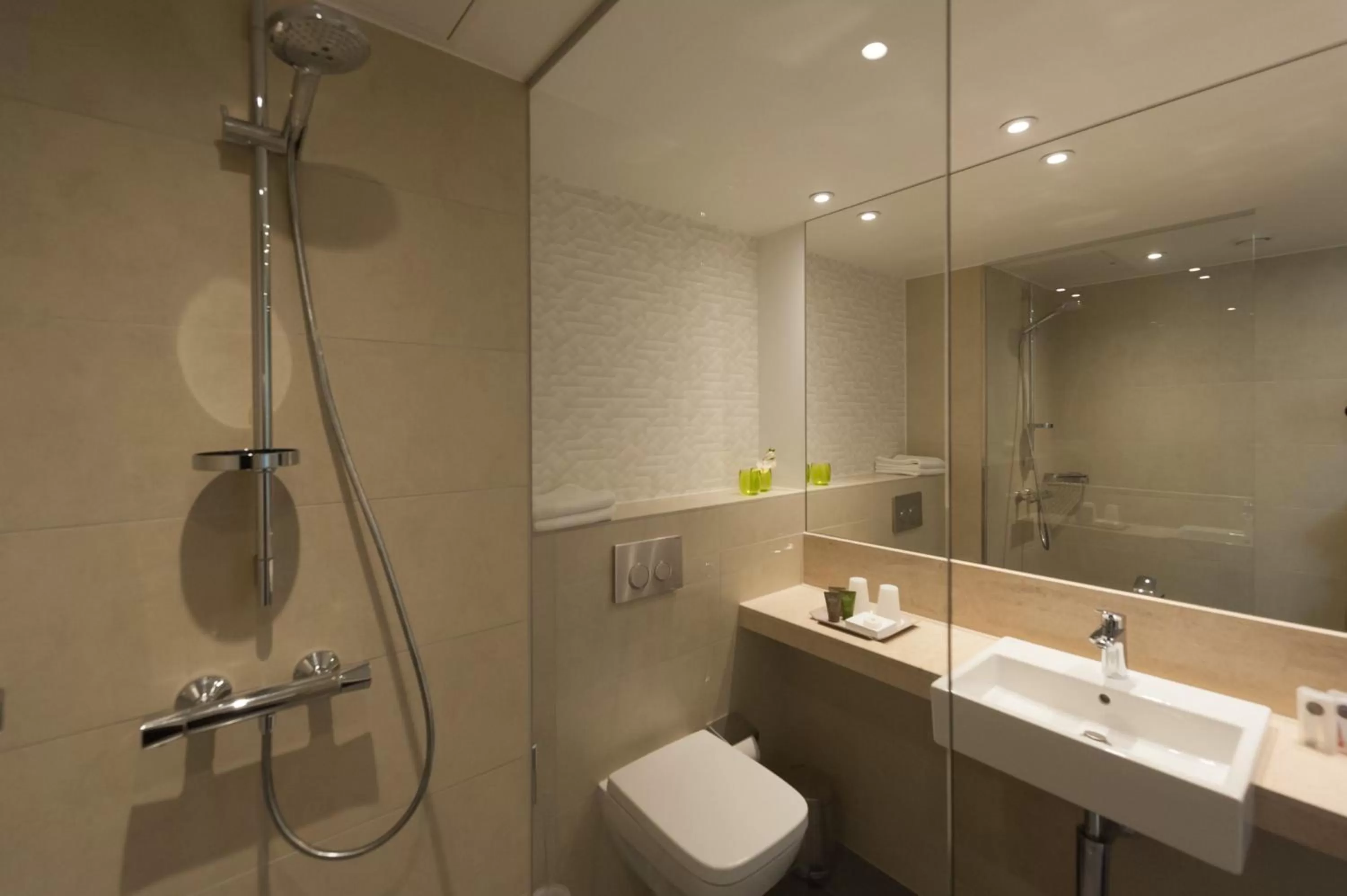 Bathroom in Holiday Inn Frankfurt Airport by IHG