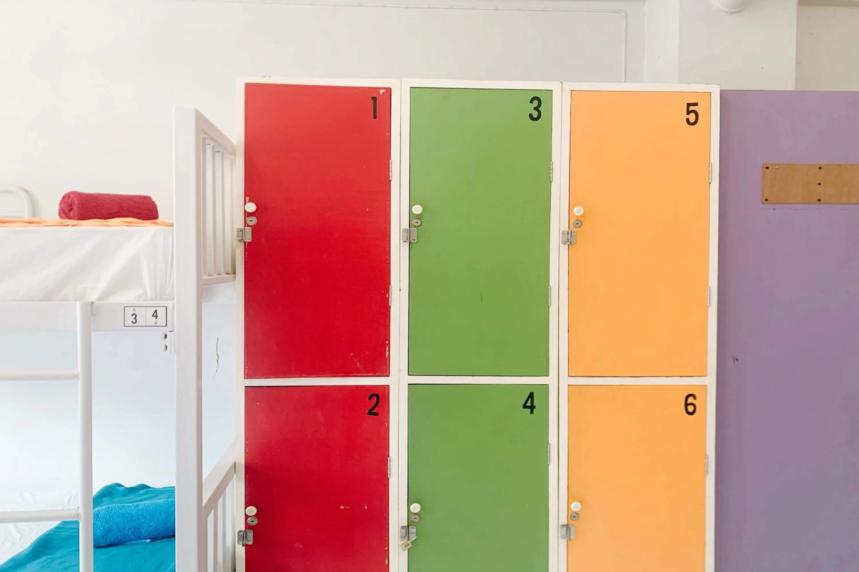 bunk bed in Sleep Sheep Phuket Hostel SHA