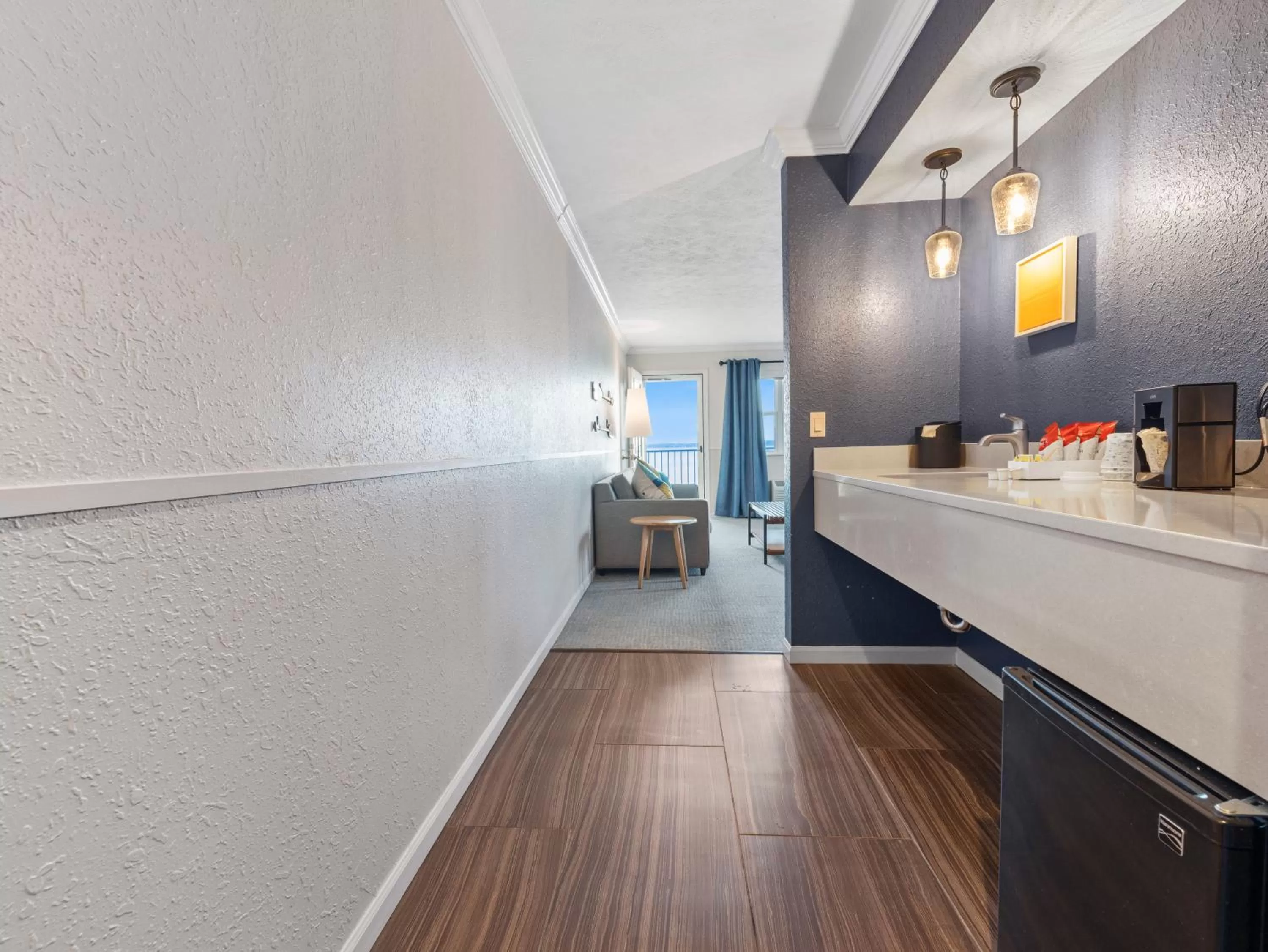 Bedroom in Cherry Tree Inn & Suites