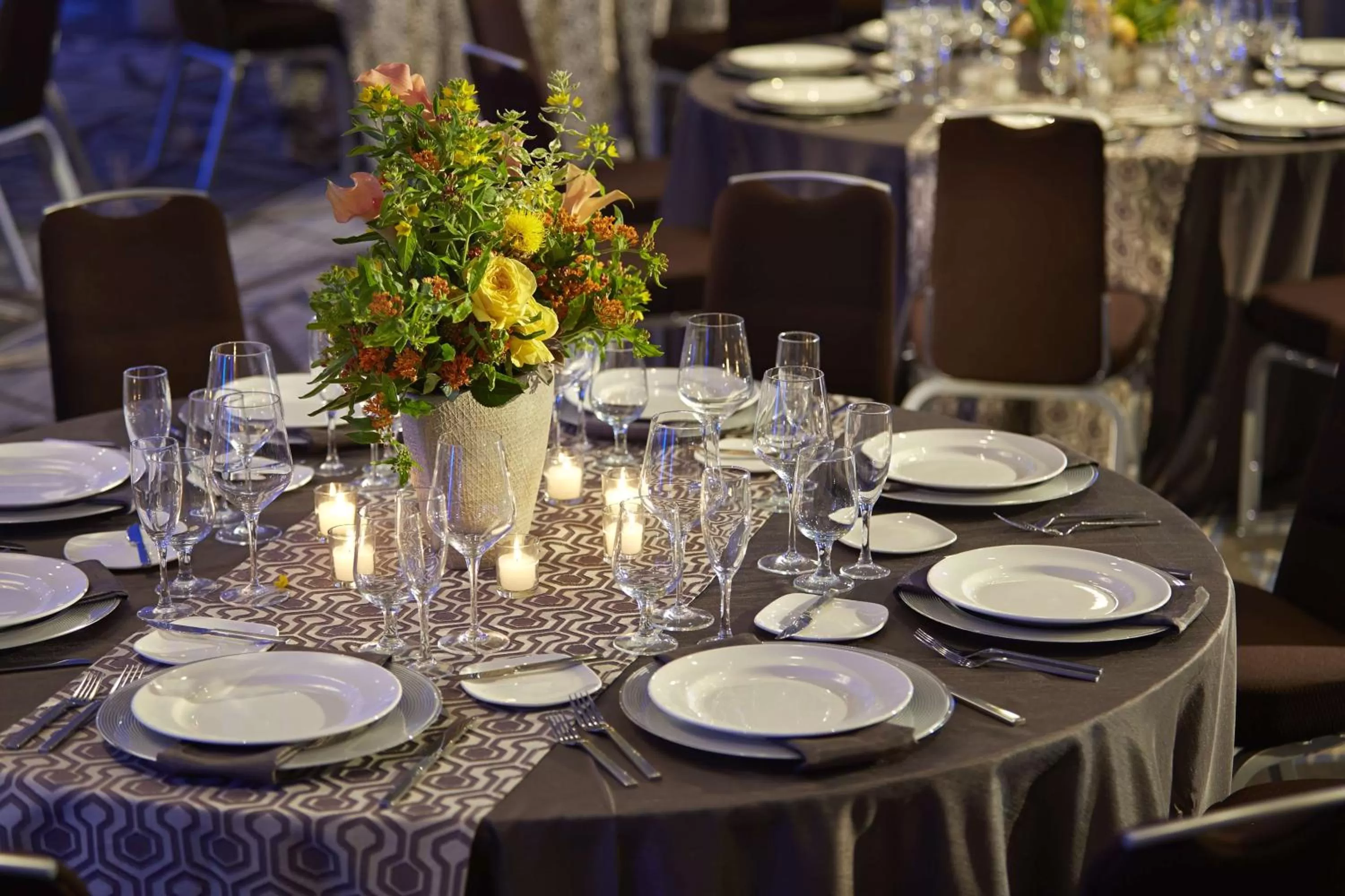 Meeting/conference room in Hotel MDR Marina del Rey- a DoubleTree by Hilton