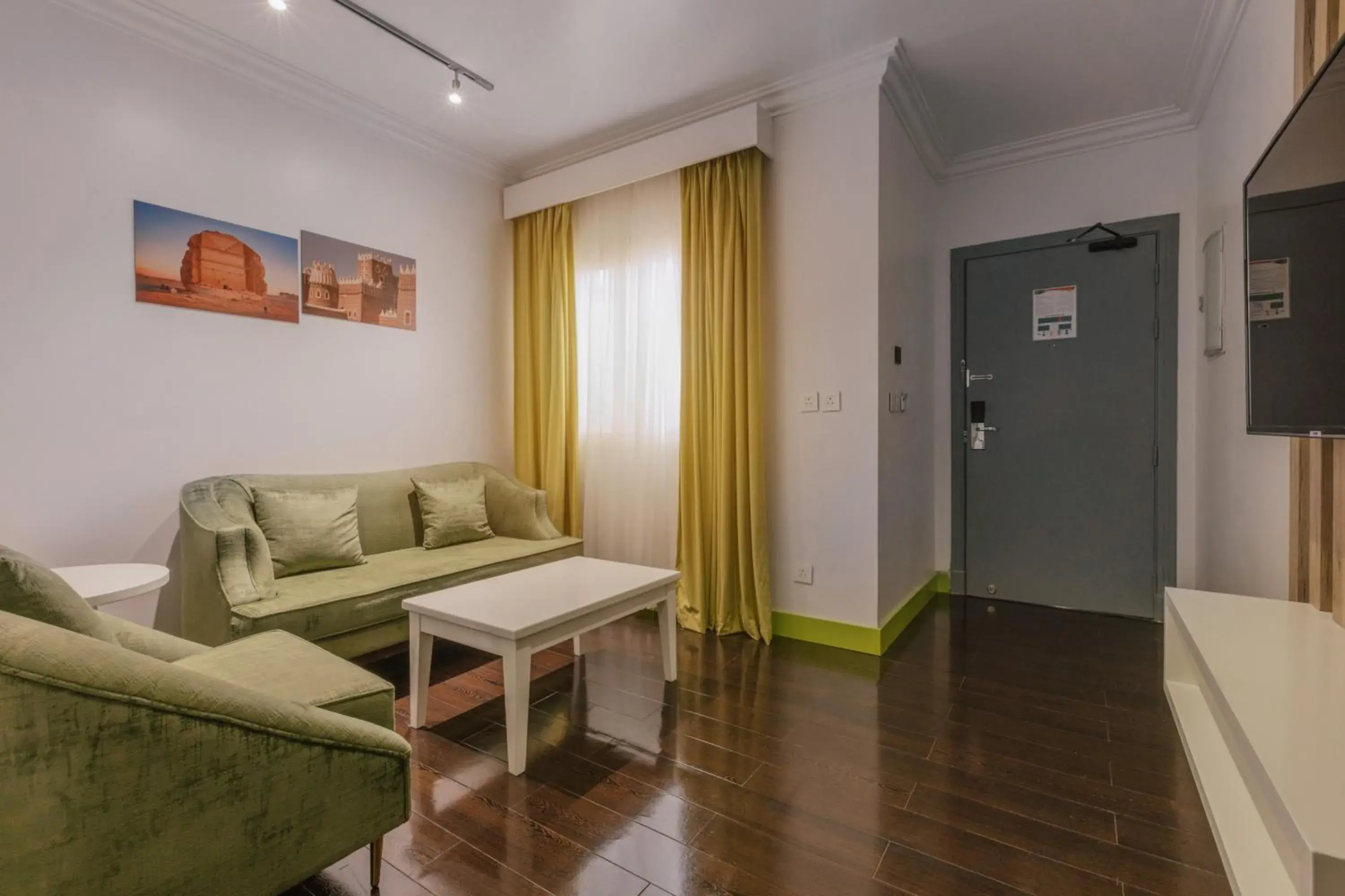 Deluxe King Suite with Two Connecting Rooms and Two King Beds in Super 8 Hotel Al Riyadh by Wyndham Deluxe King Suite with Two Connecting Rooms and Two King Beds in Super 8 Hotel Al Riyadh by Wyndham