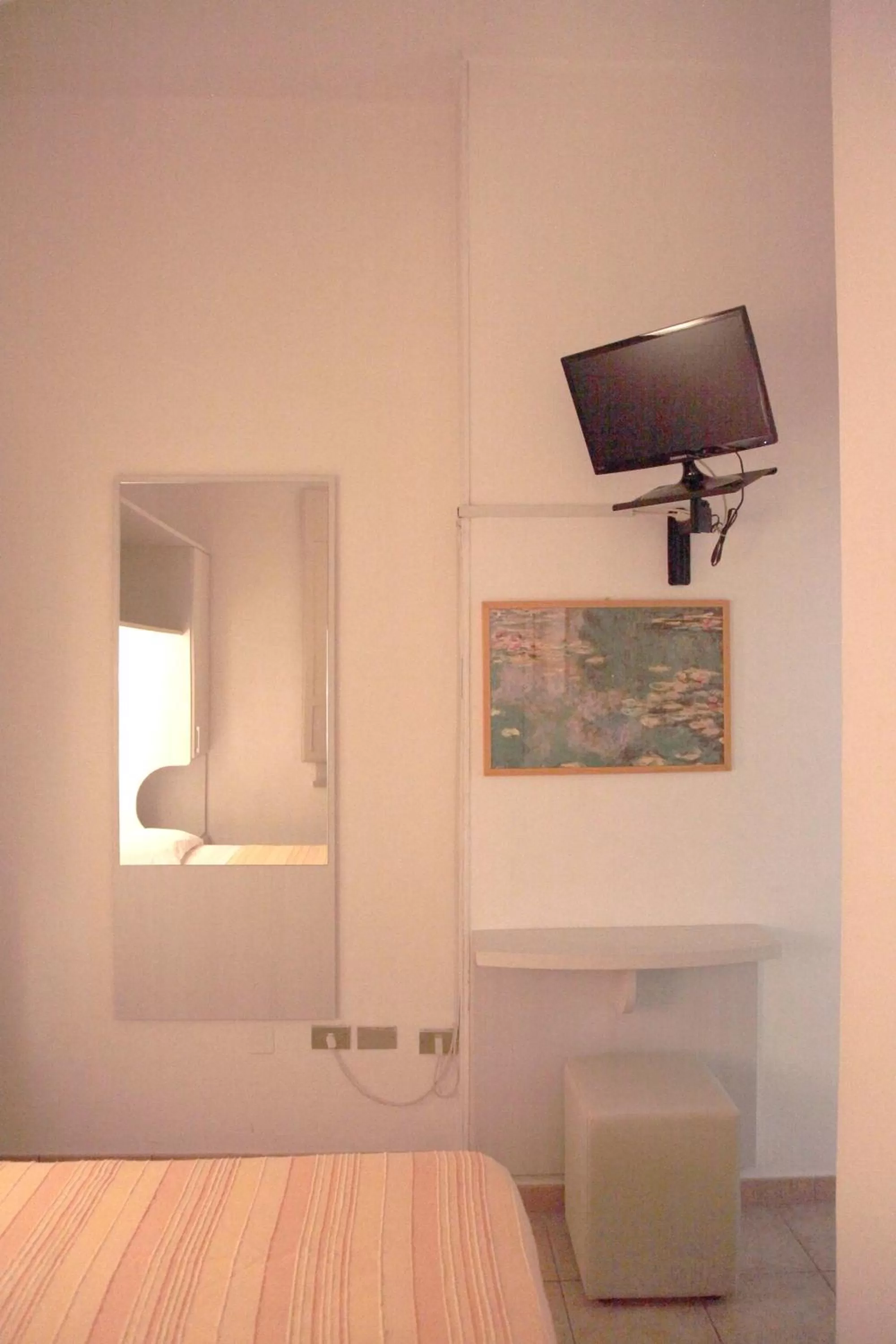 Decorative detail, Bed in Hotel Gardenia