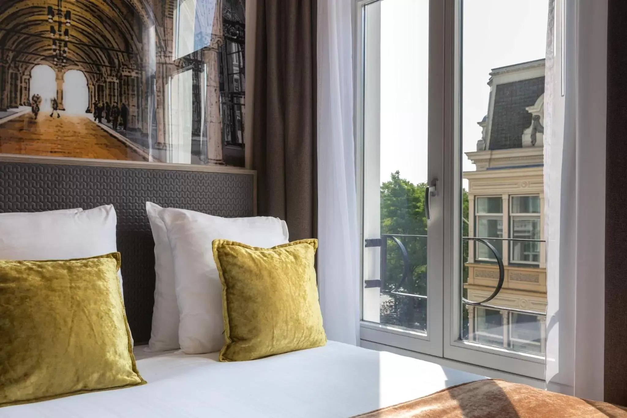 Cozy Single Room in Leonardo Boutique Museumhotel Cozy Single Room in Leonardo Boutique Museumhotel