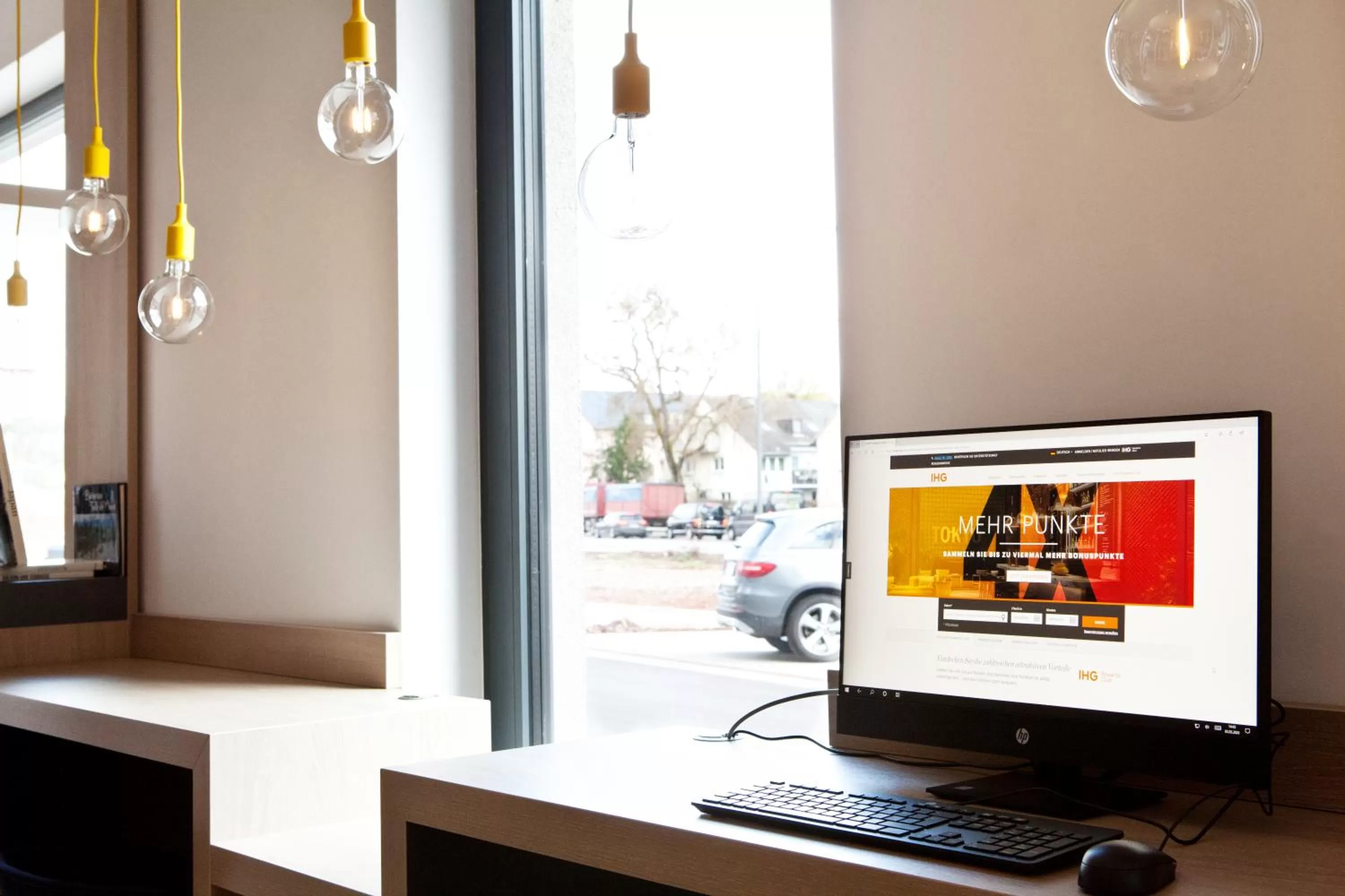 TV and multimedia in Holiday Inn Express - Trier by IHG