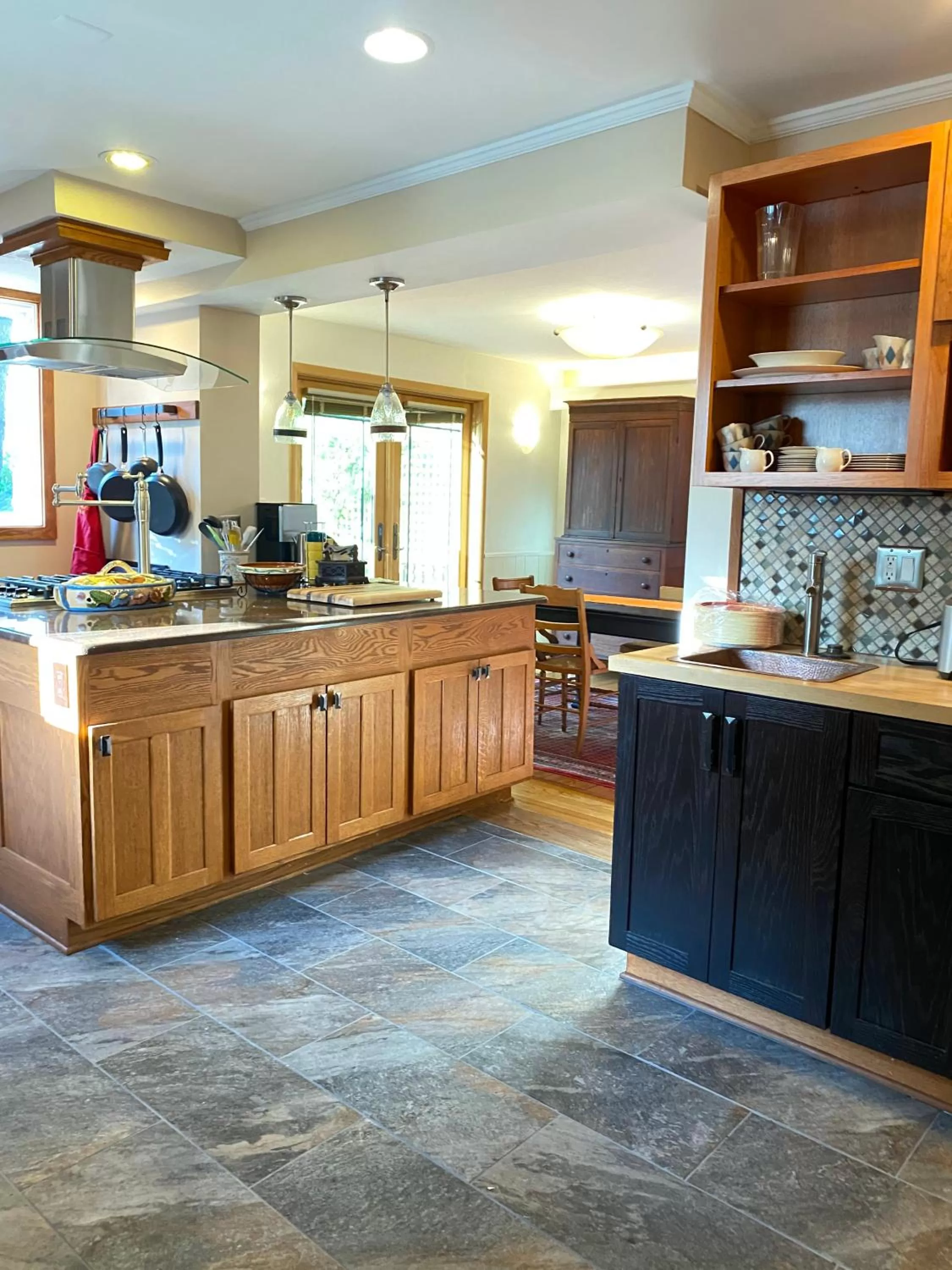 Kitchen or kitchenette in Burnt Toast Inn