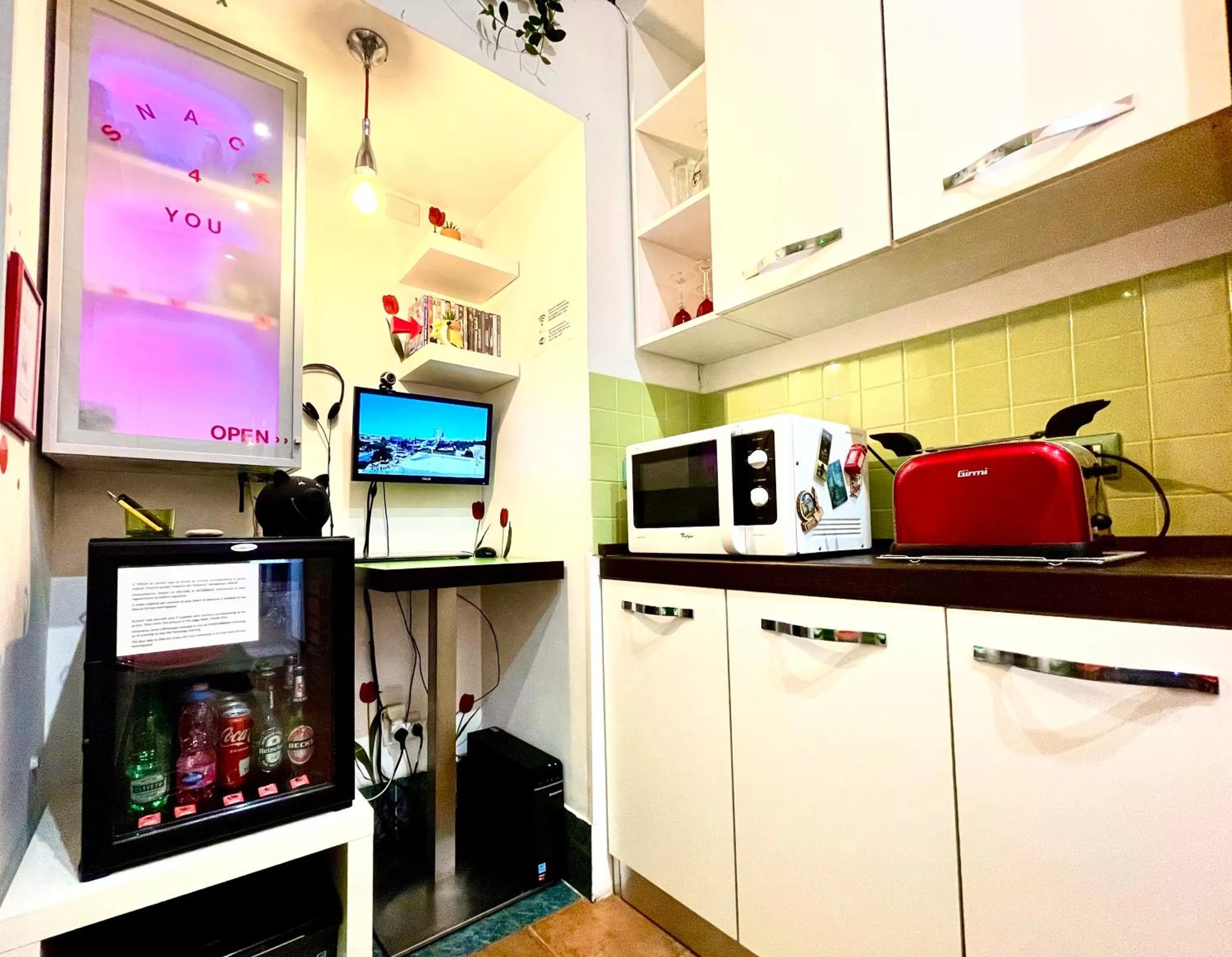 hair dresser in Rhome86