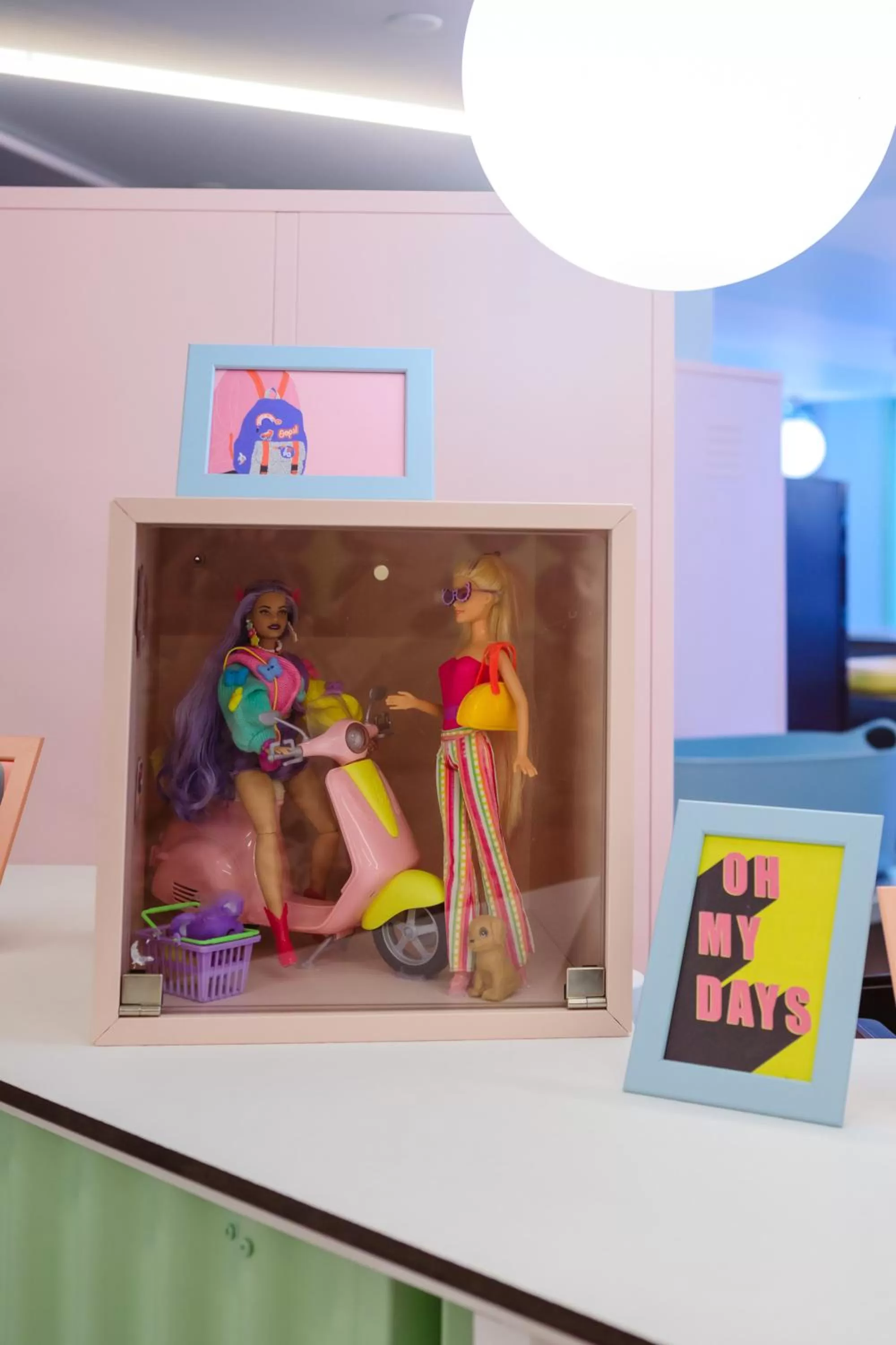 Decorative detail in greet hôtel Pont du Gard - Route d'Avignon