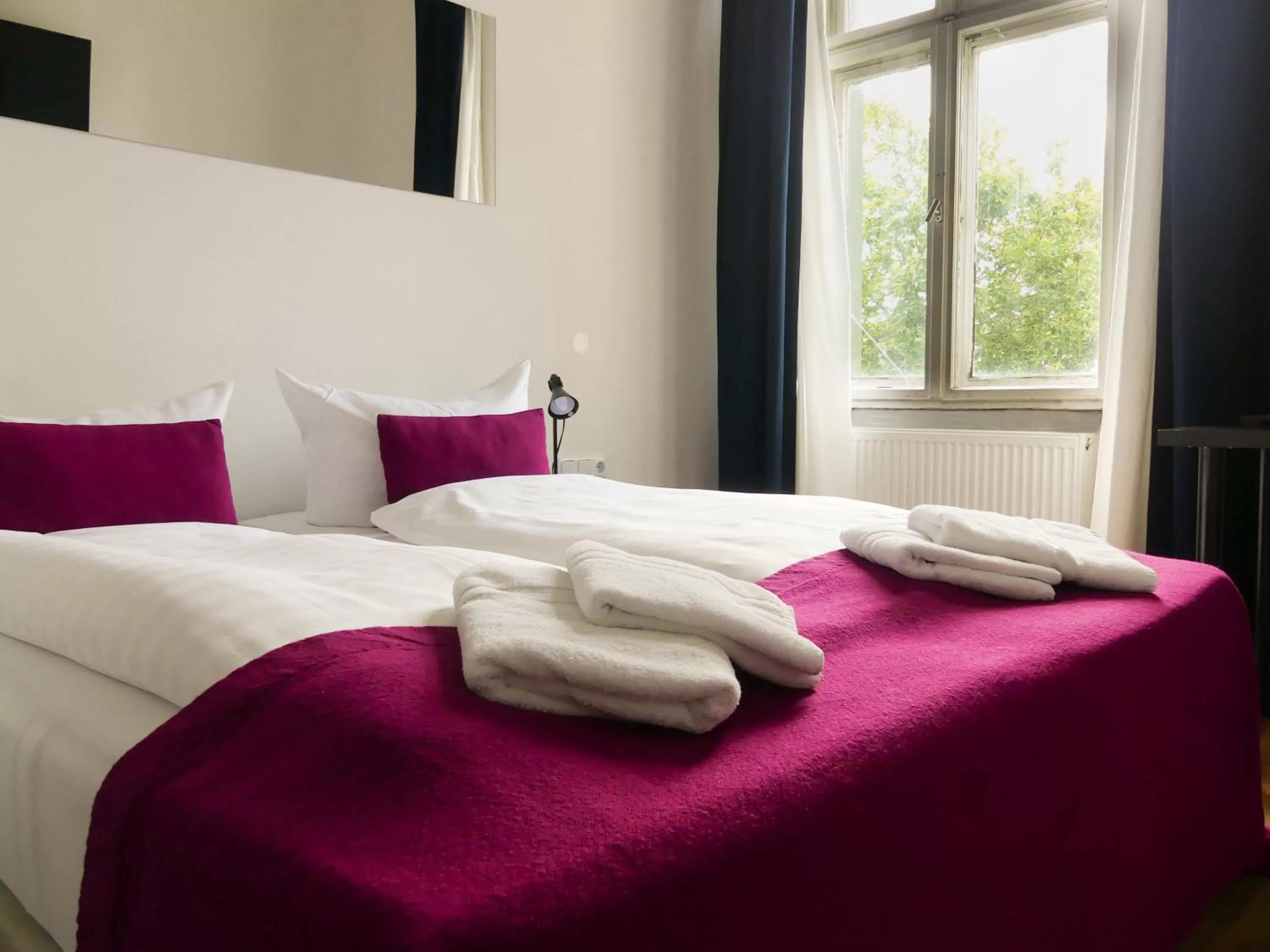 Bedroom, Bed in Goldmarie