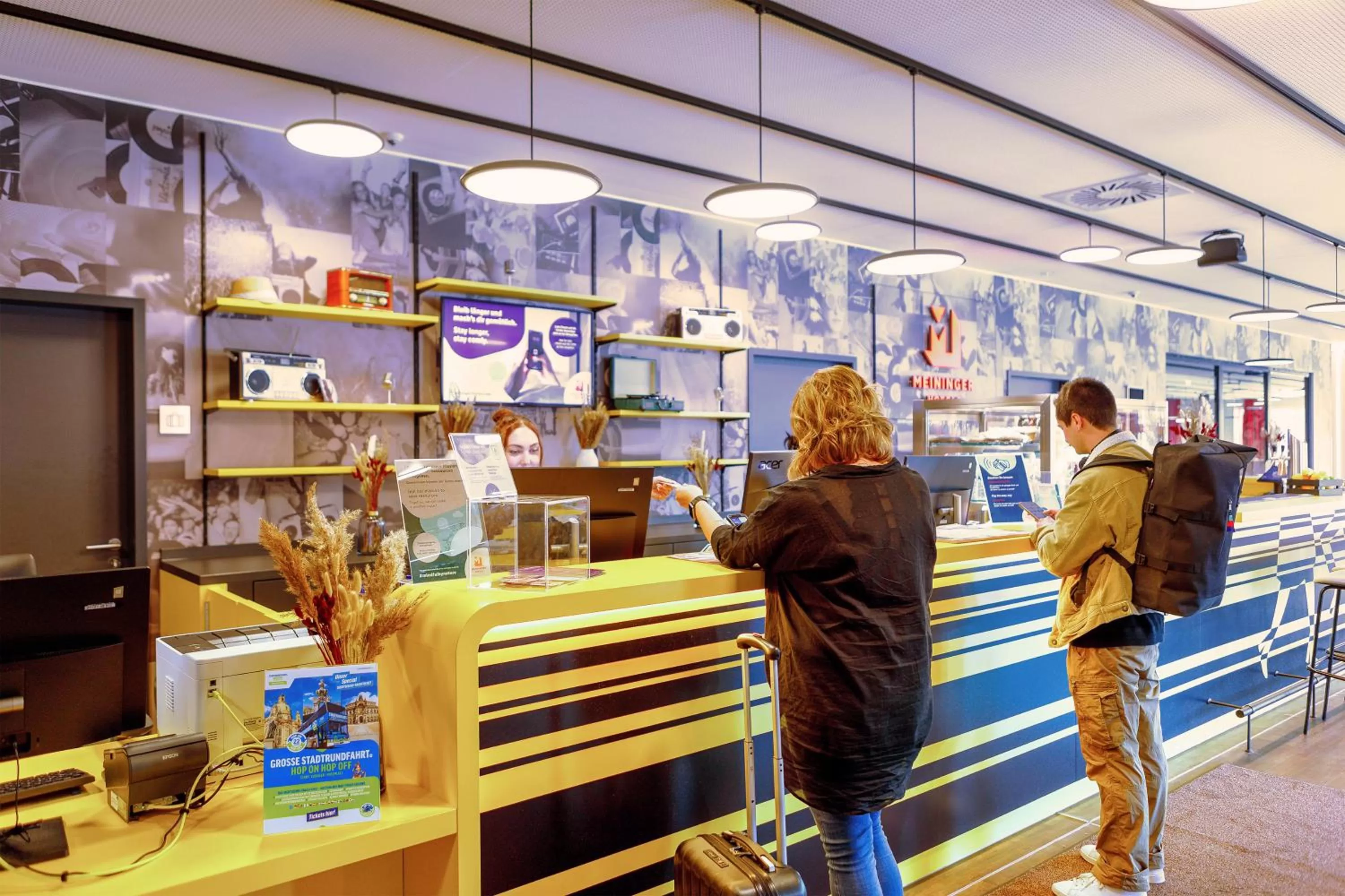 Lobby or reception in MEININGER Hotel Dresden Zentrum