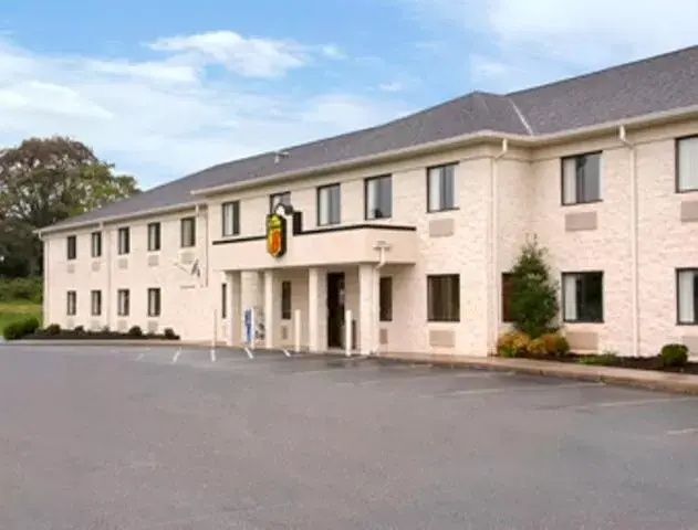 Super 8 by Wyndham Bedford Super 8 by Wyndham Bedford