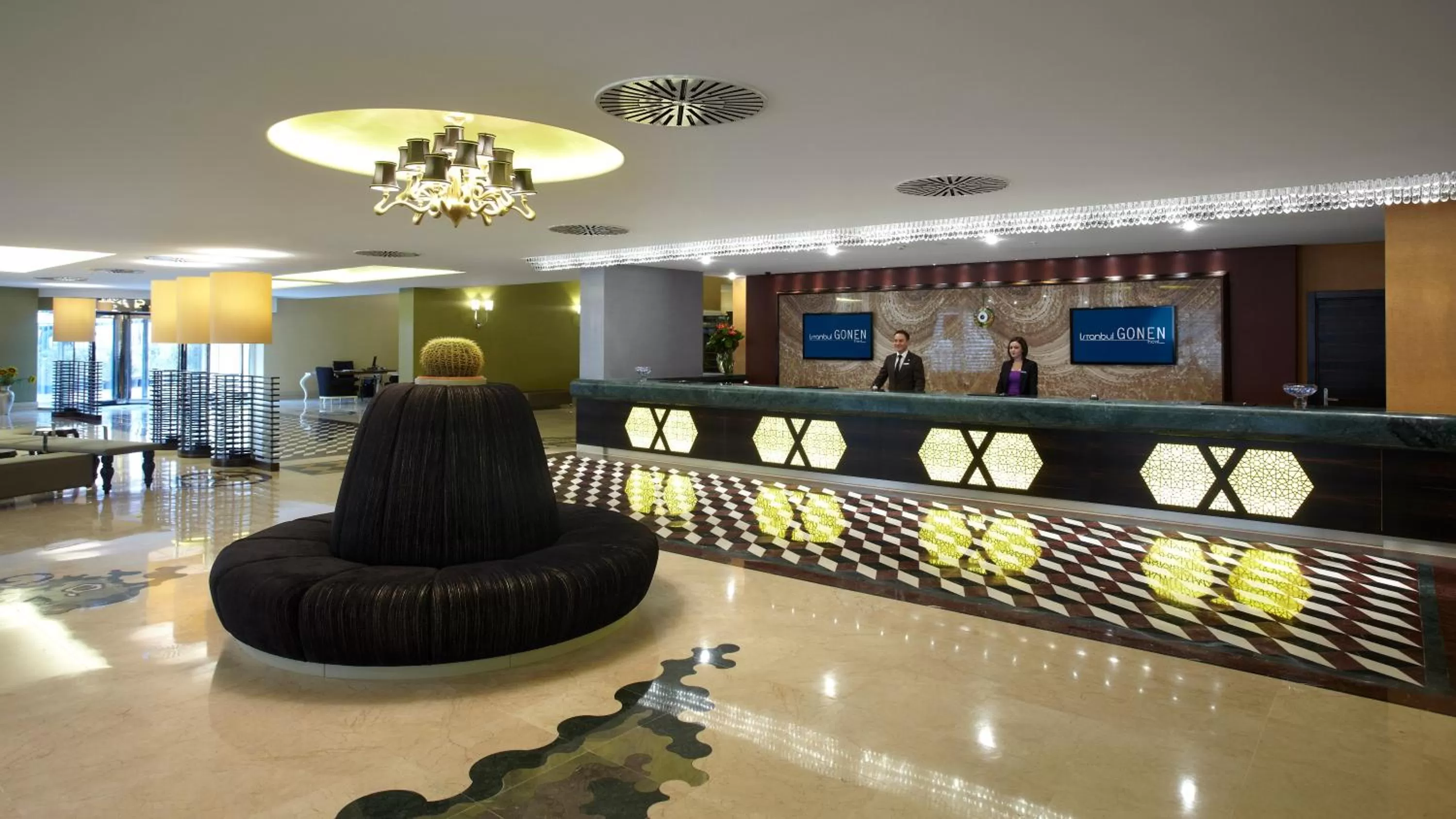 Lobby or reception in Istanbul Gonen Hotel