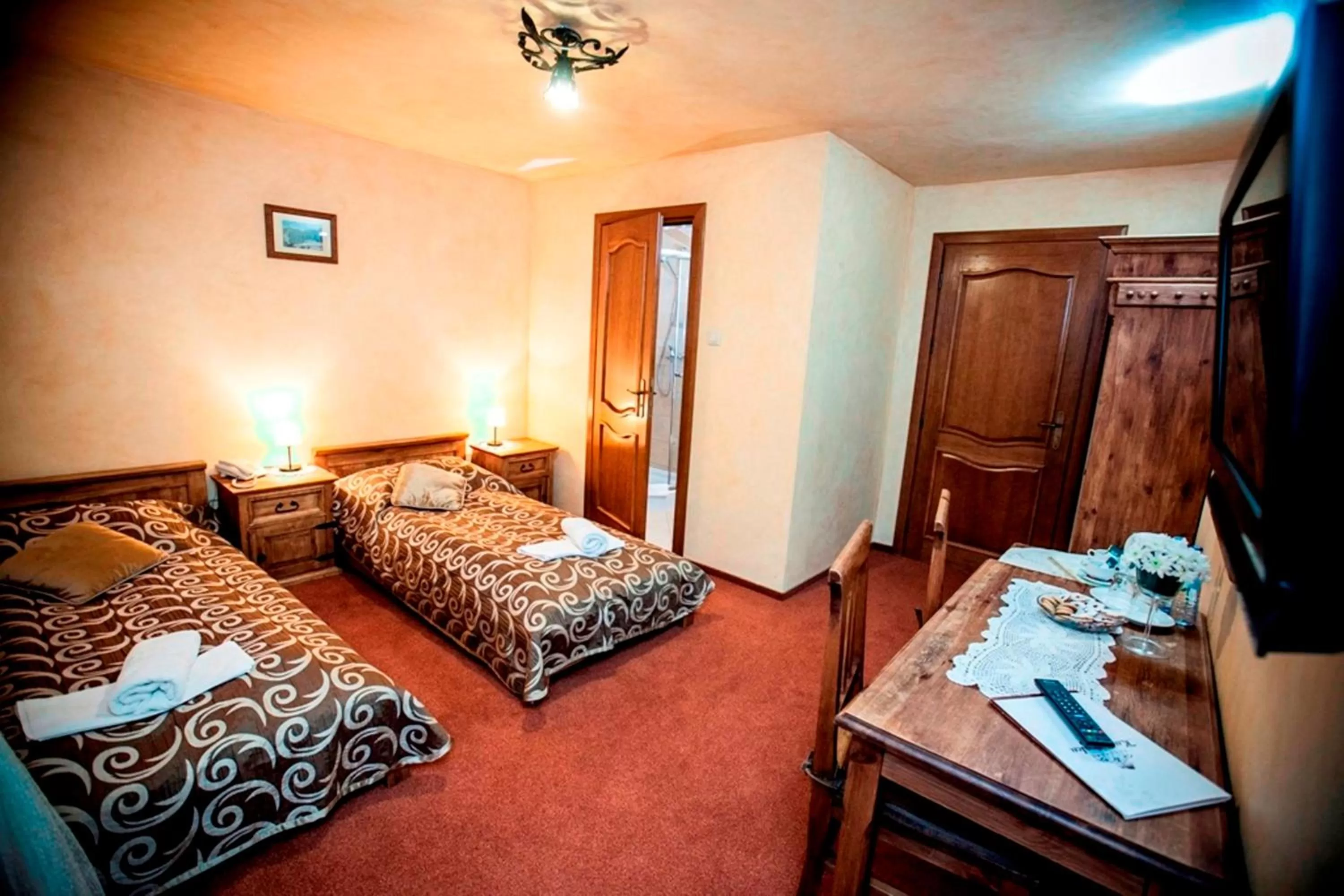 Photo of the whole room, Bed in Hotel Dwór Karolówka