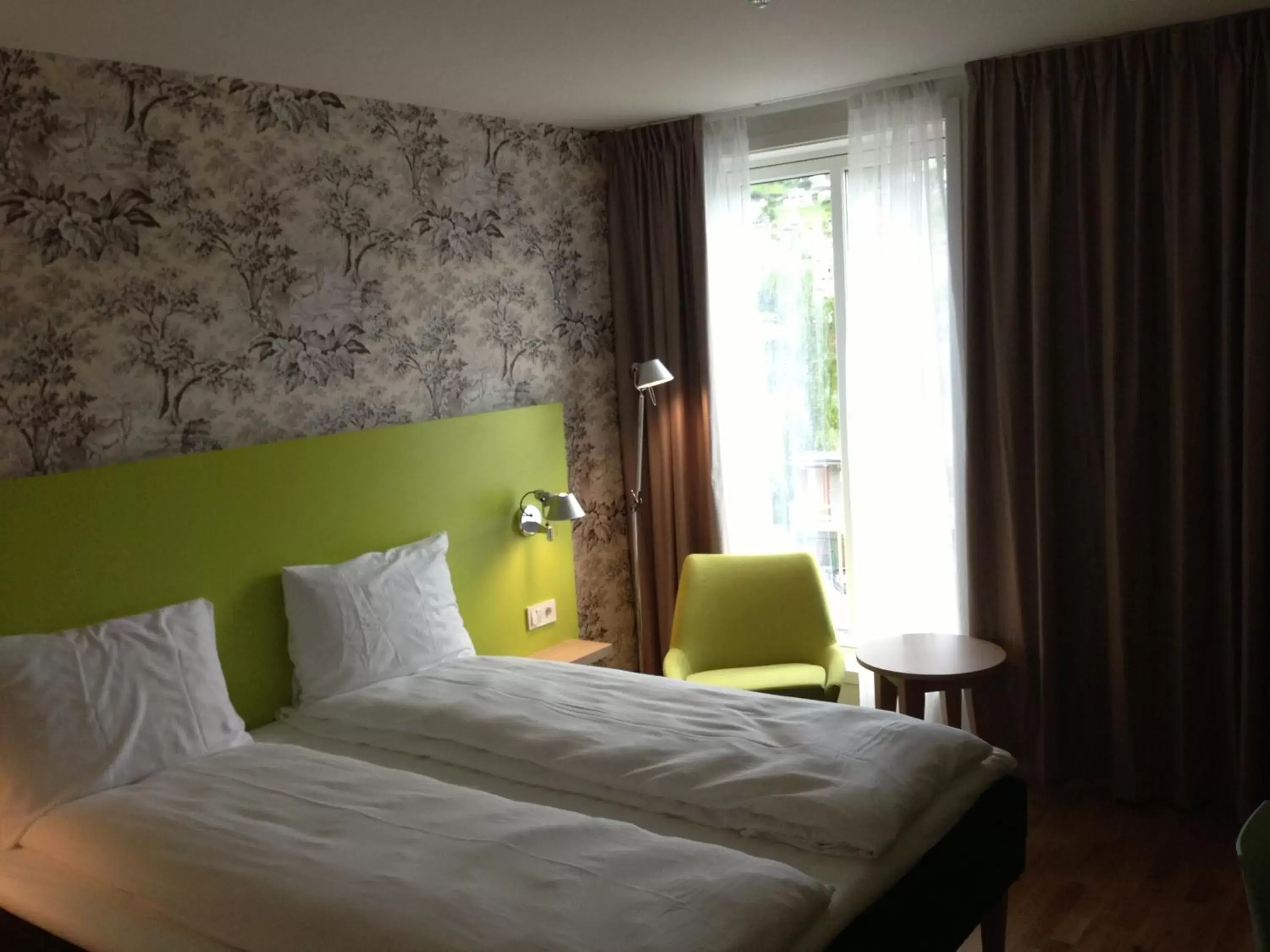 Twin Room in Thon Hotel Sandven Twin Room in Thon Hotel Sandven