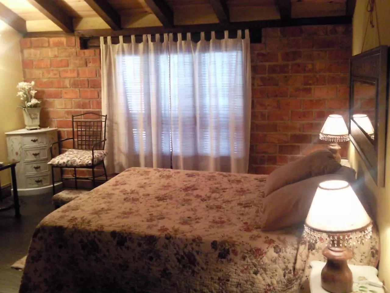 Property building in La Casona del Abuelo Parra