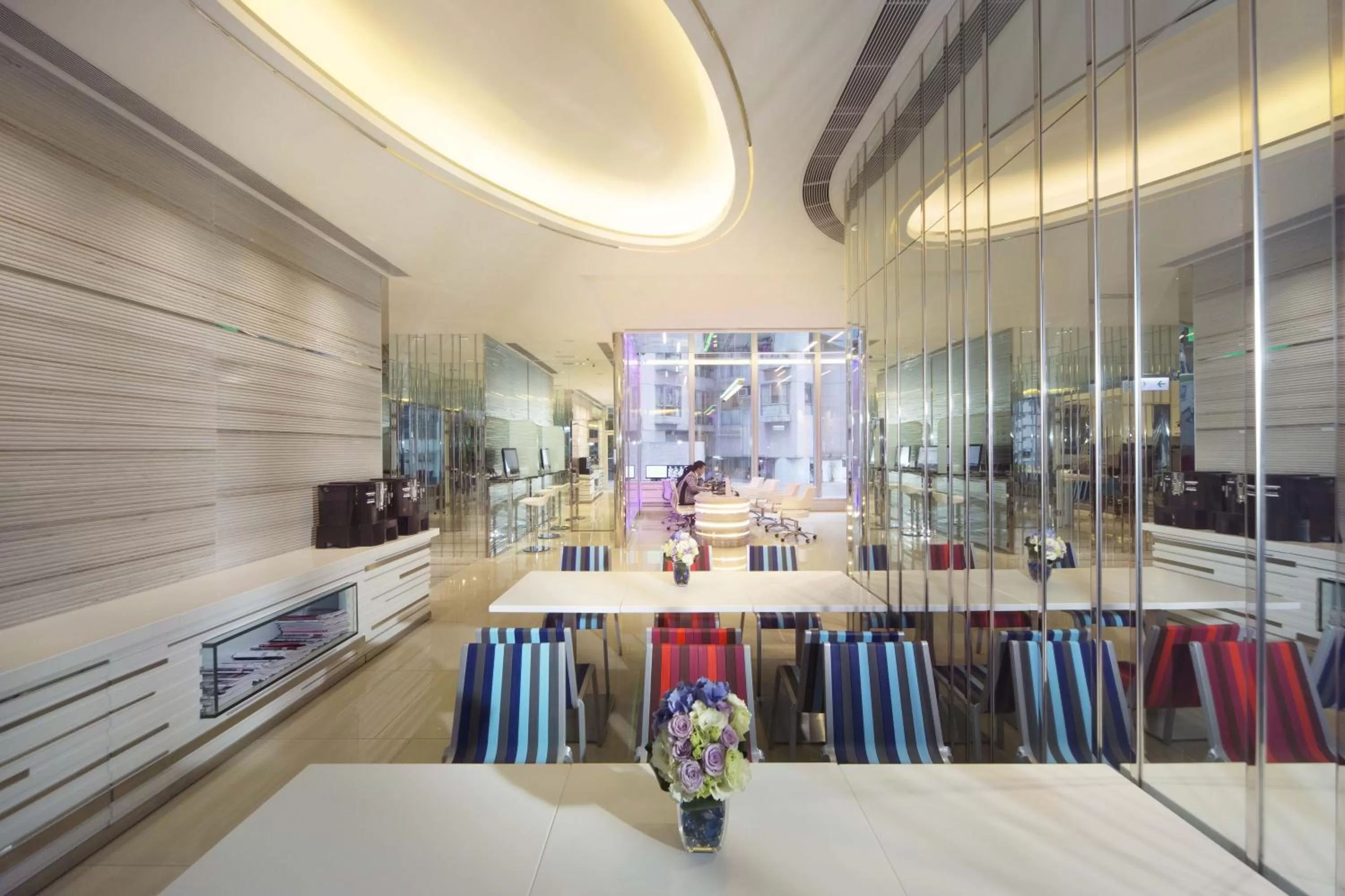 Lounge or bar in iclub Fortress Hill Hotel