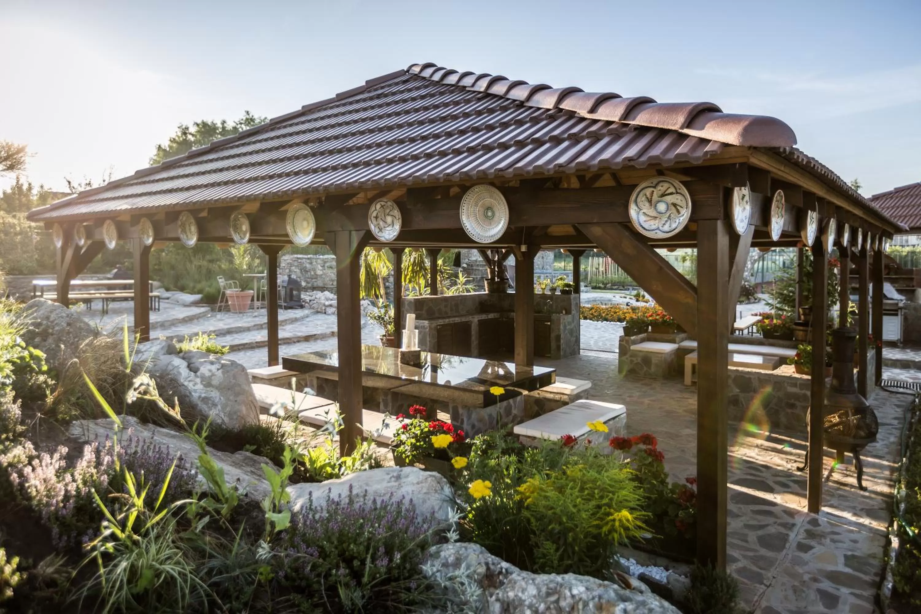 Restaurant/places to eat in Country Spa Retreat