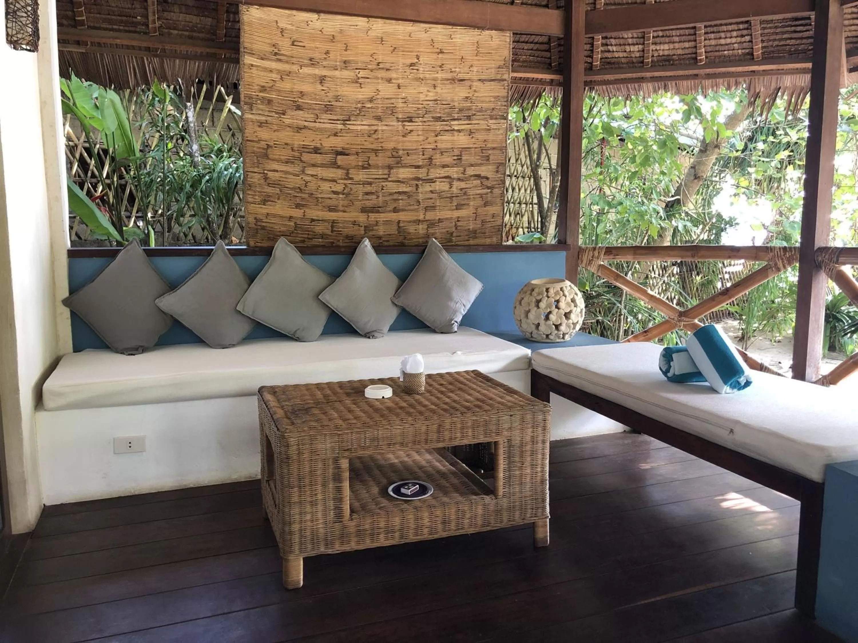 Patio in Mahogany Resort & Spa