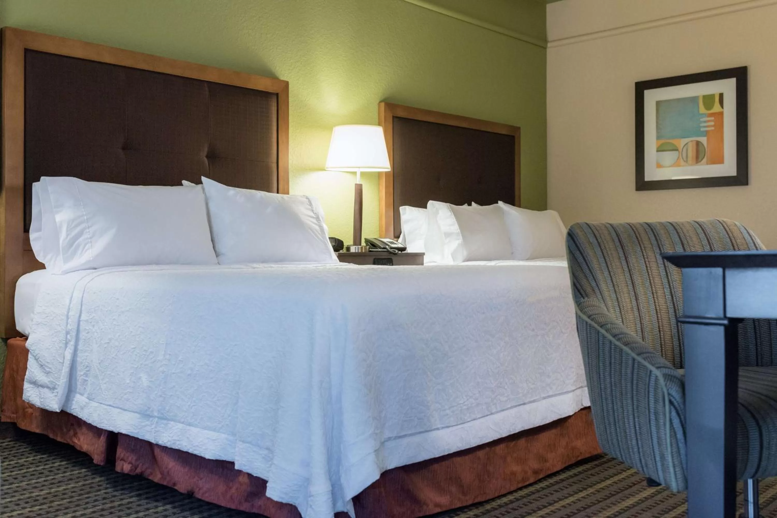 Bed in Hampton Inn Brooksville Dade City