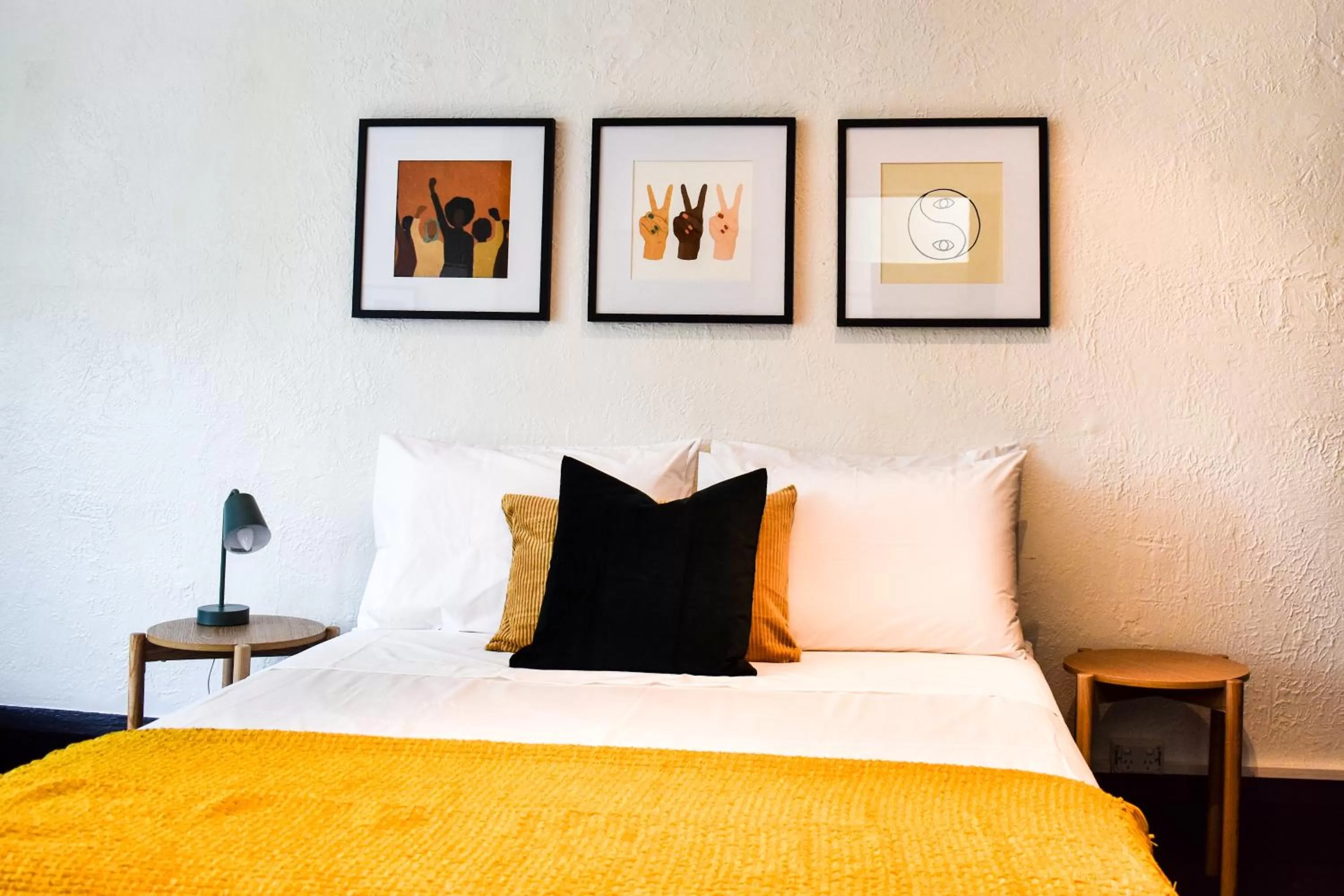 Bed in The Sherwood Hotel