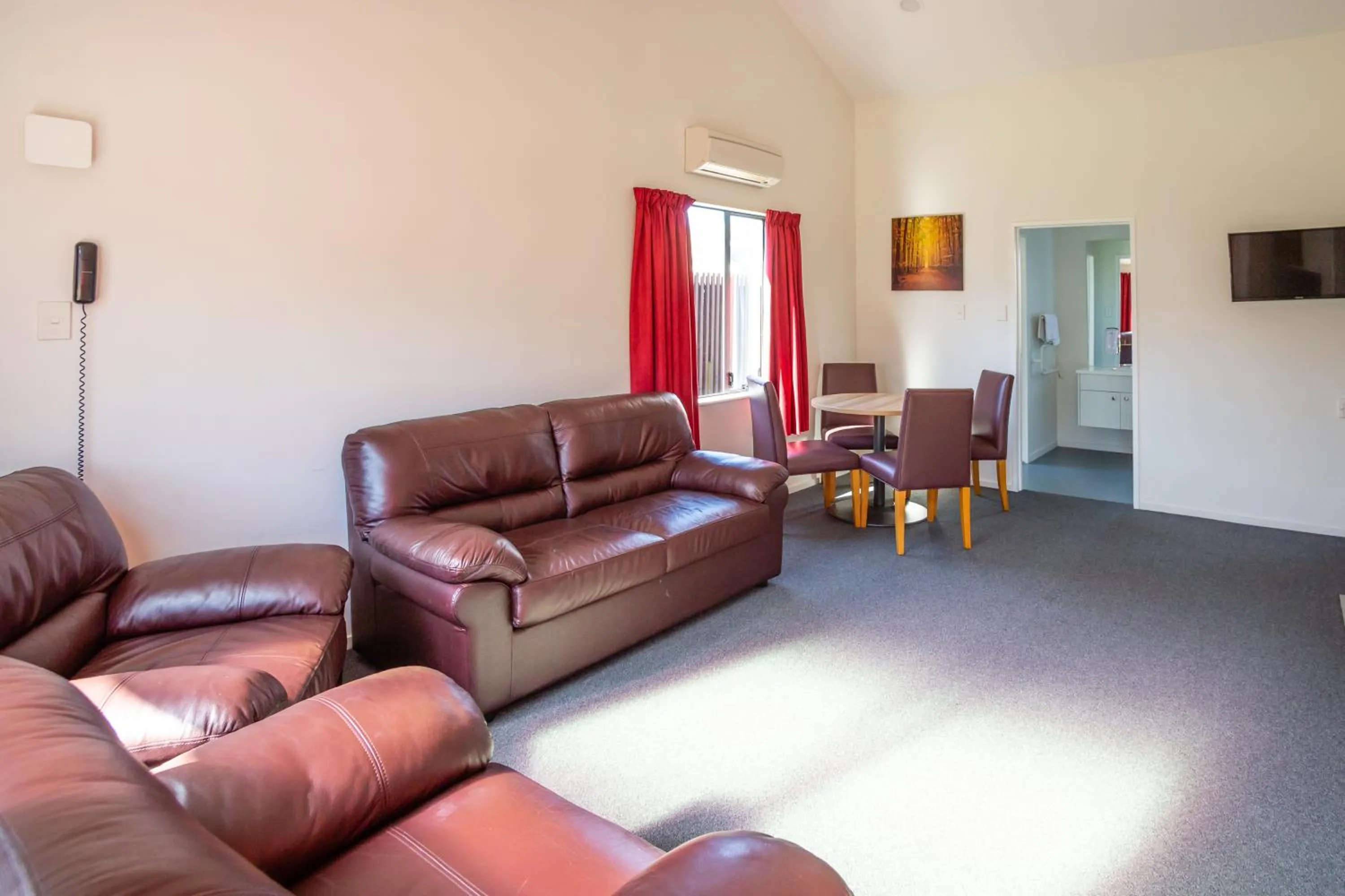 Living room in Christchurch Park Motel