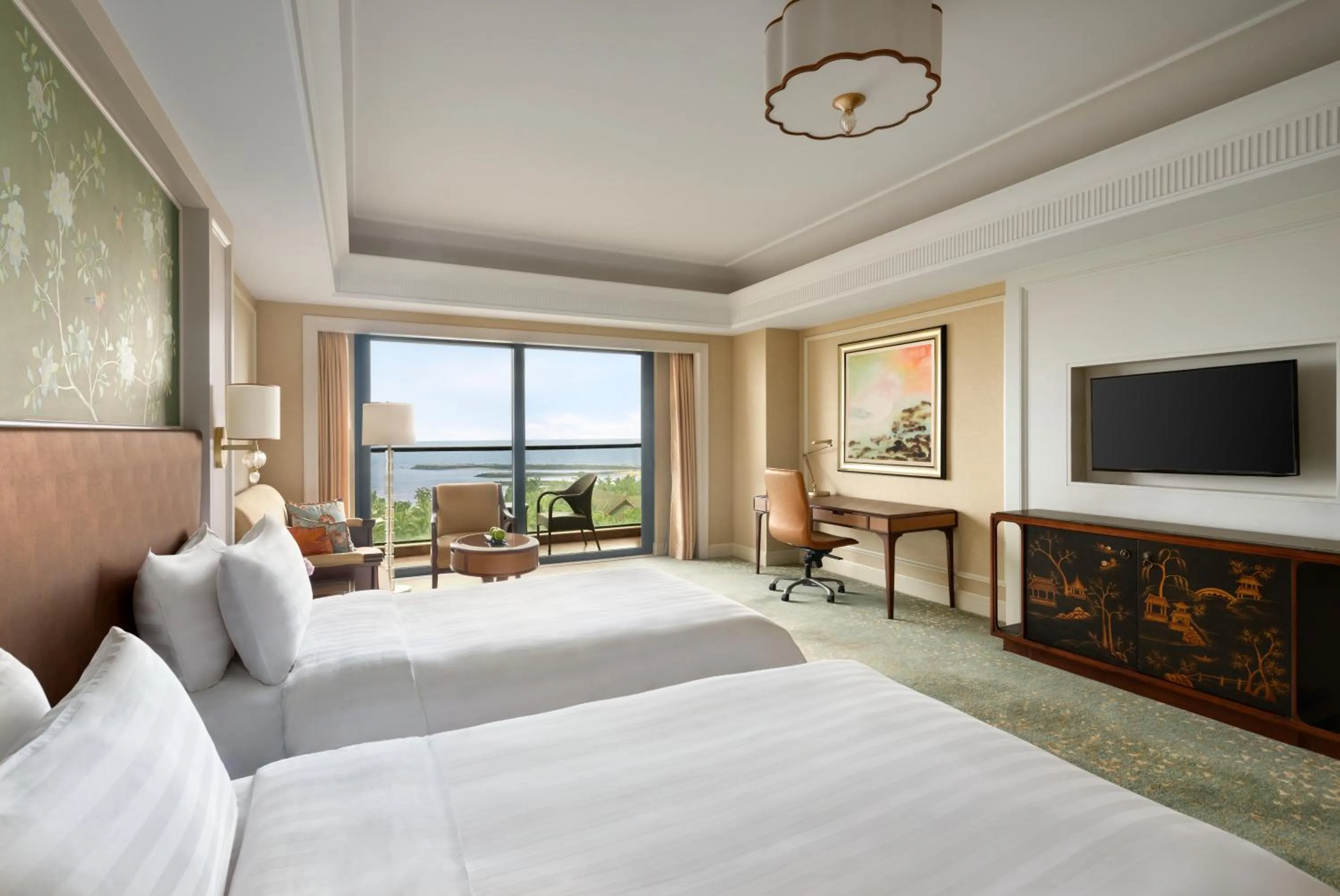 Photo of the whole room, Bed in Grand Hotel Haikou - Managed by Accor