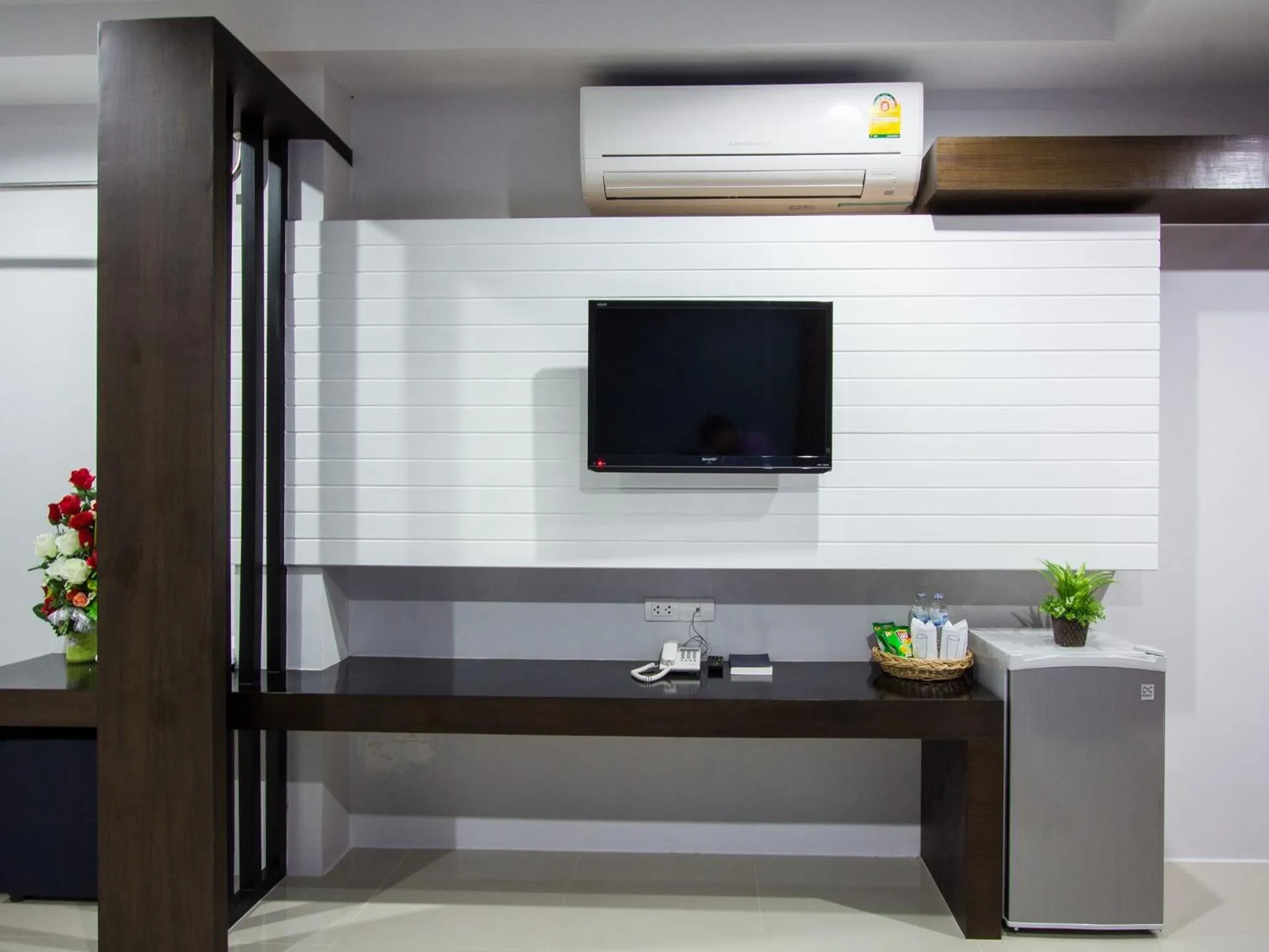 TV and multimedia in Maison de Cheer