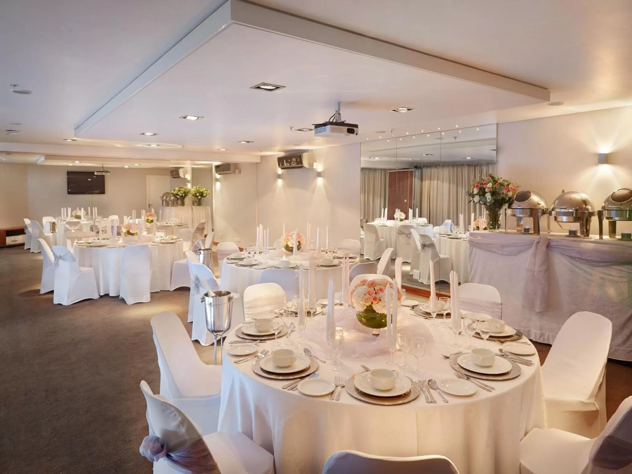 Banquet/Function facilities in First Group The Palace All-Suite