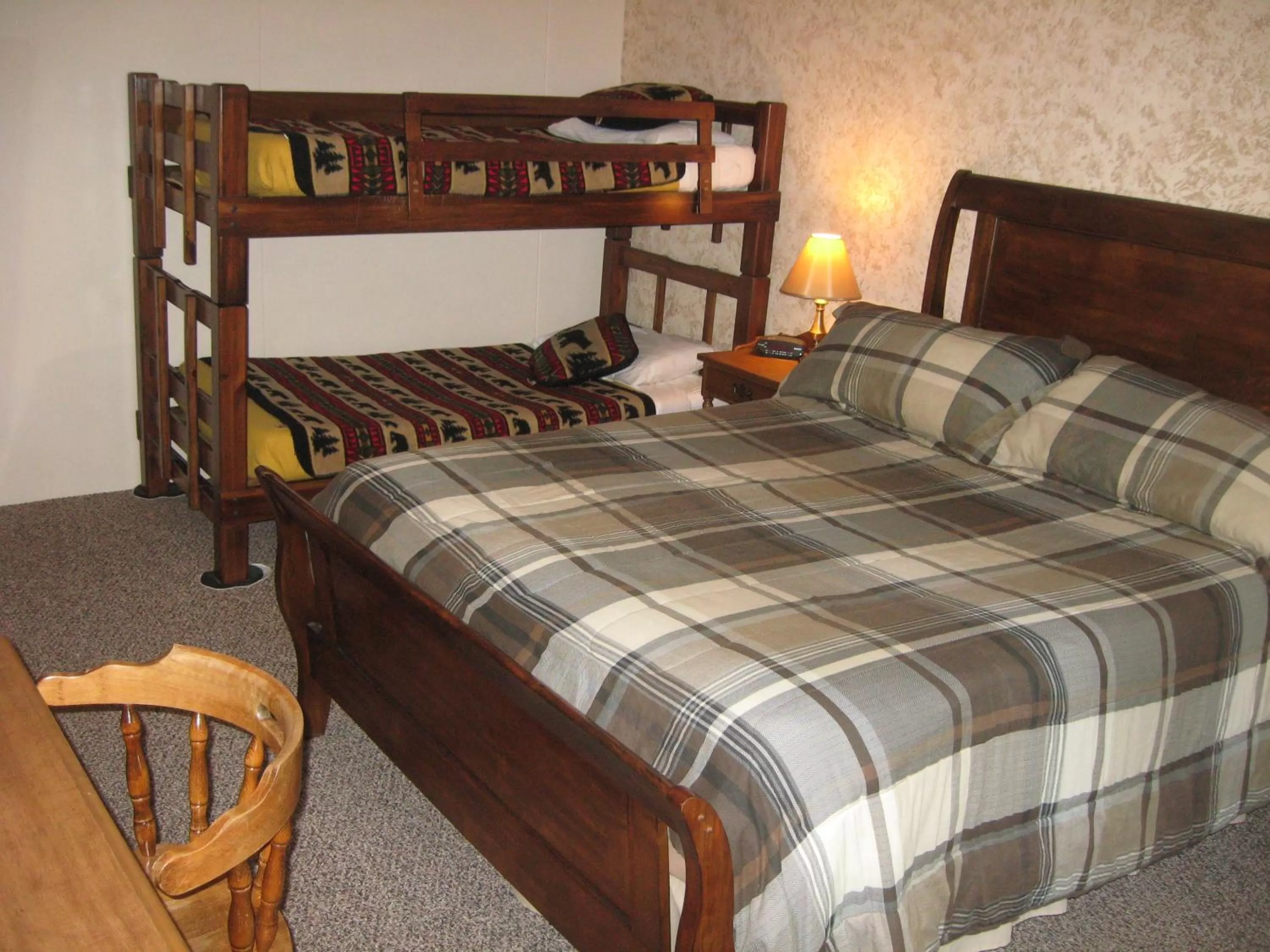 Bedroom, Bed in Big Bears Lodge
