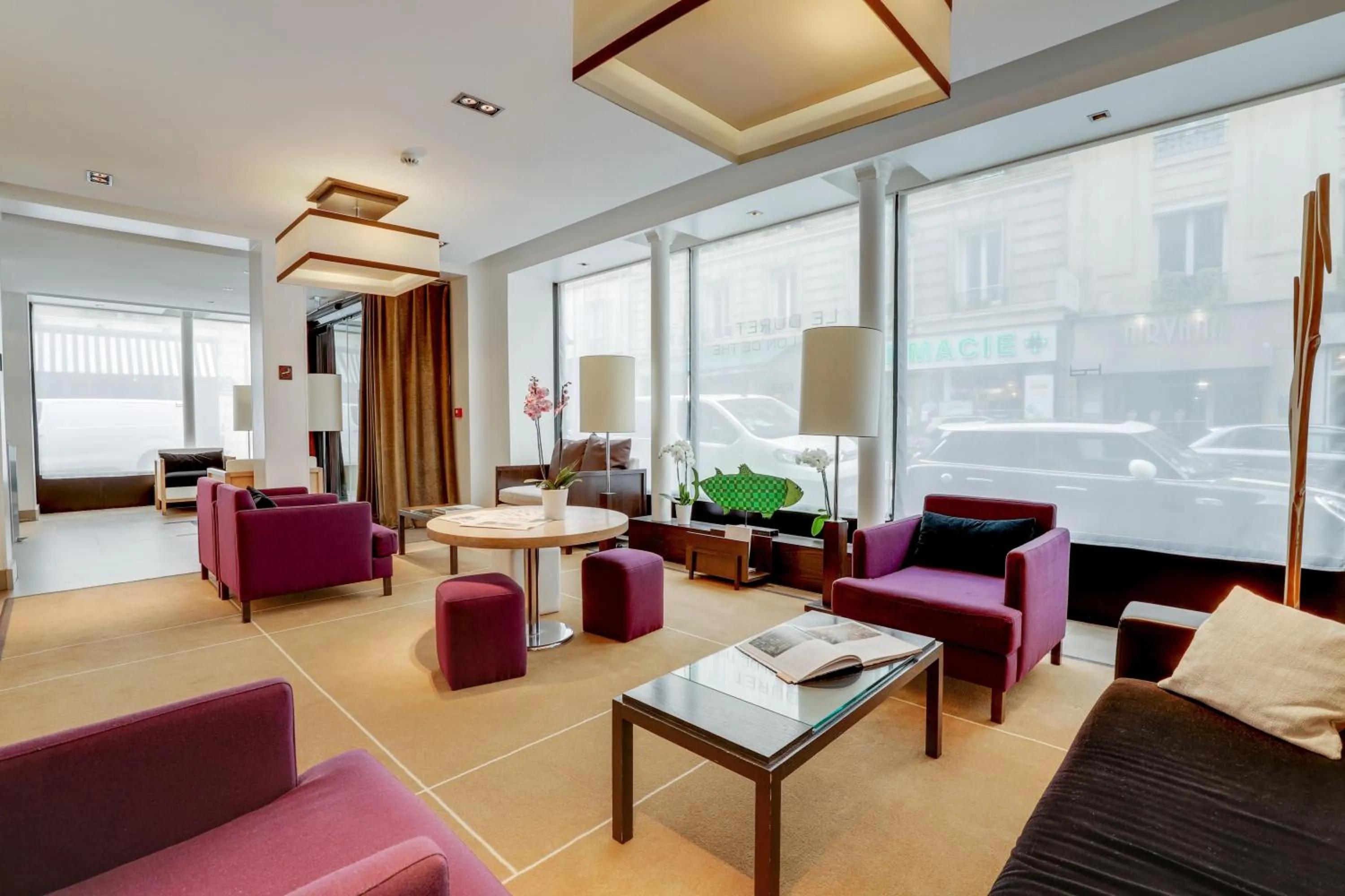 Lobby or reception in Hotel Duret Paris Champs Elysées