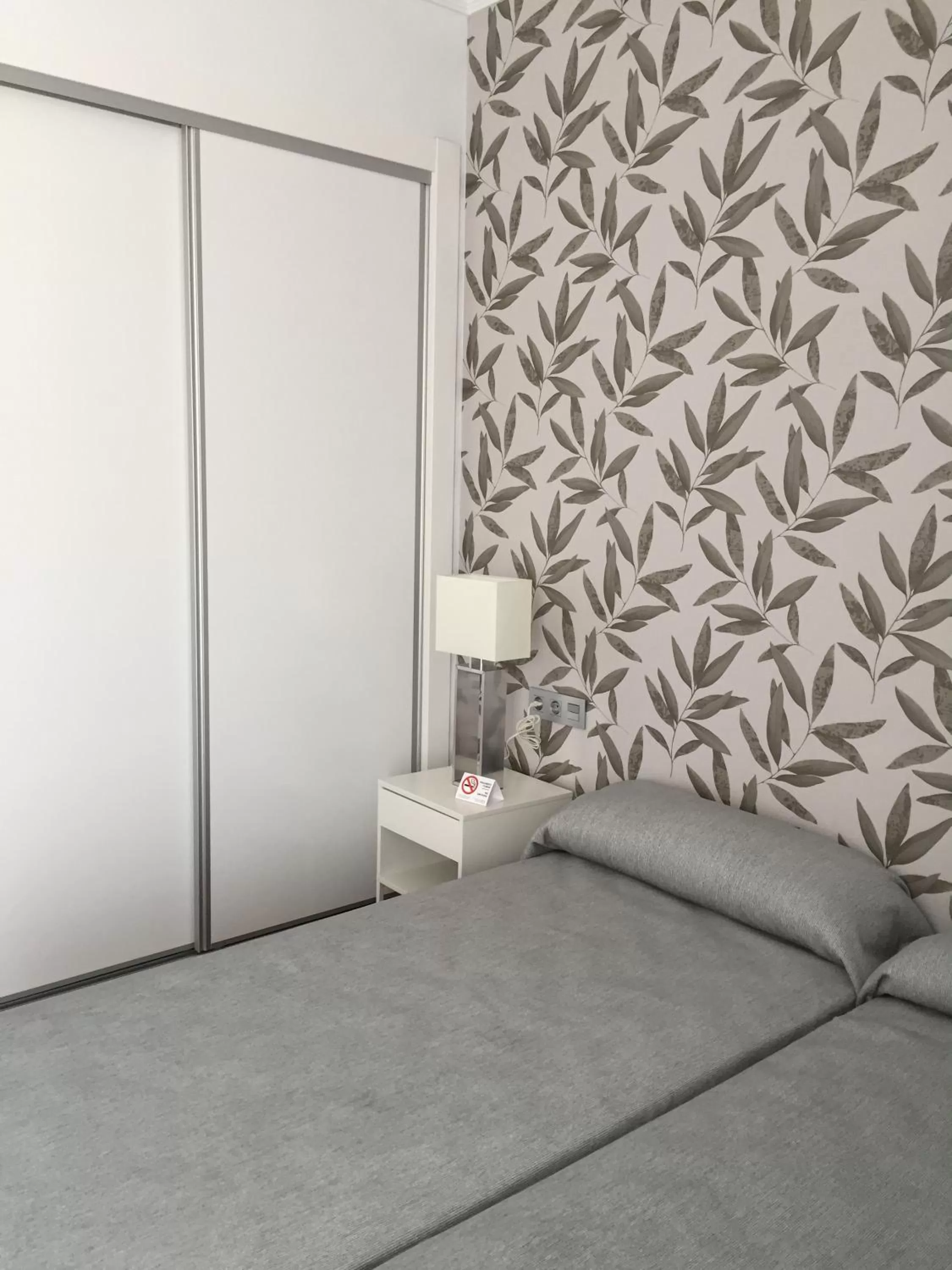 Photo of the whole room, Bed in Las Américas - Mares