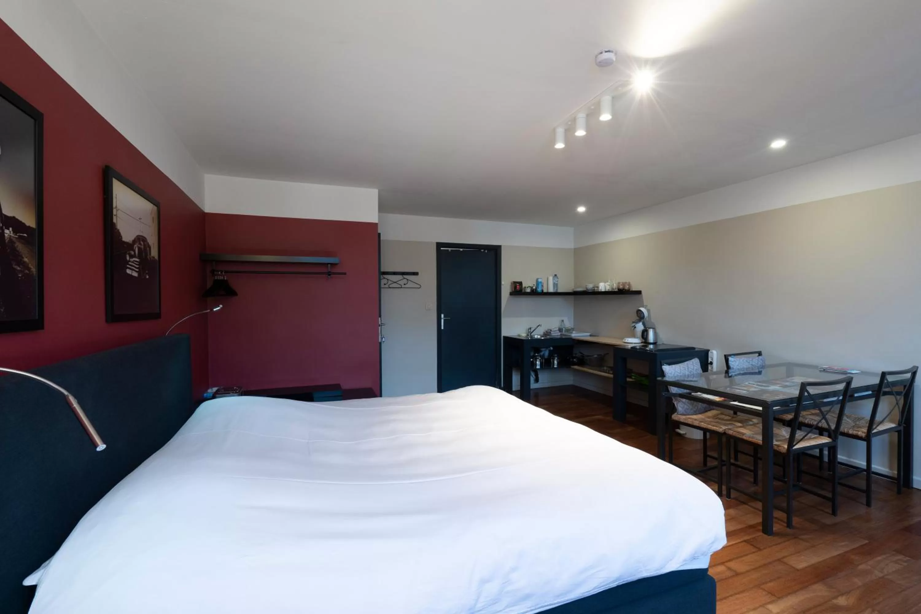 Bedroom in Because the Night city lodge