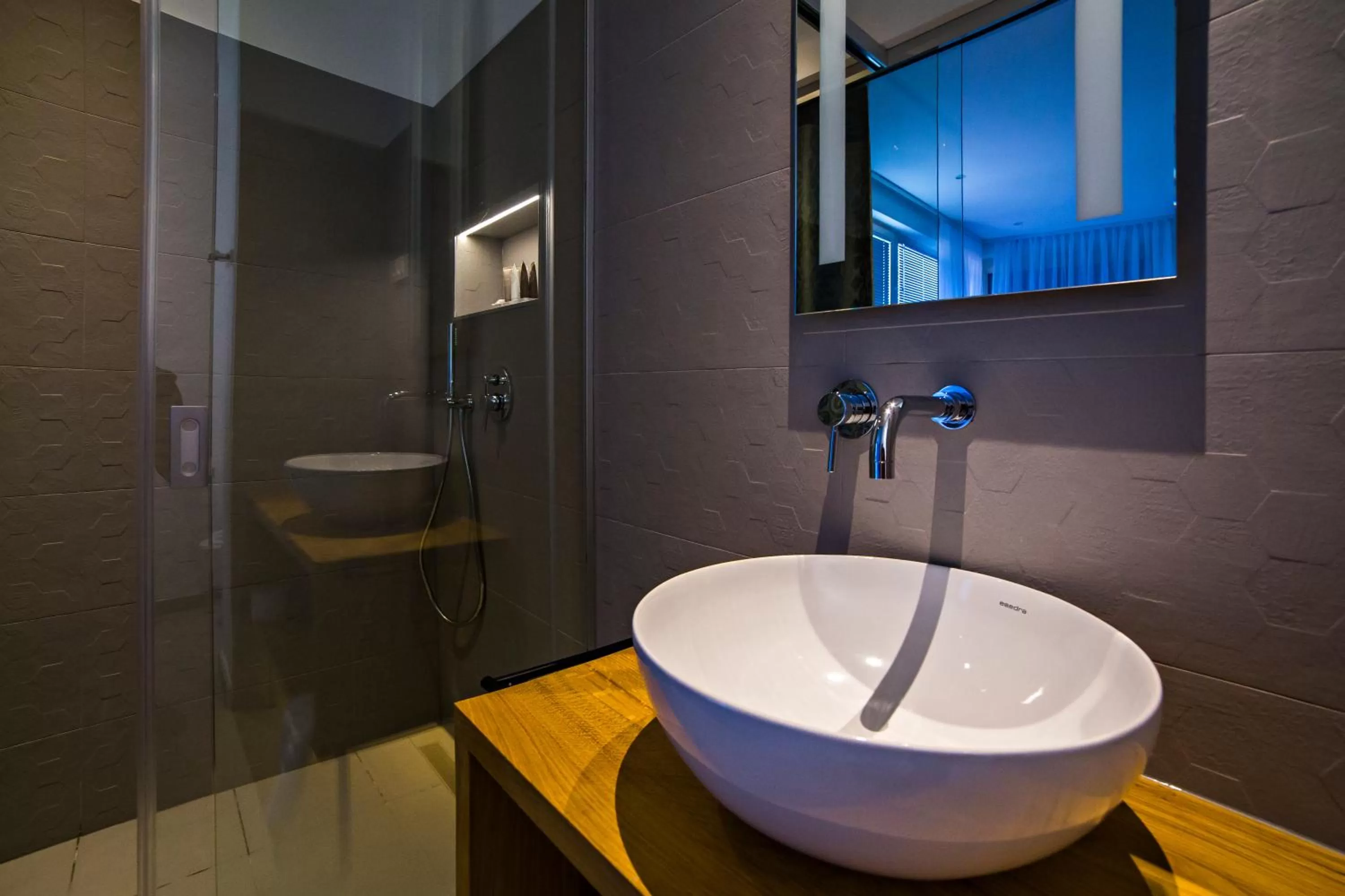 Bathroom in MEMENTO B&B Piran