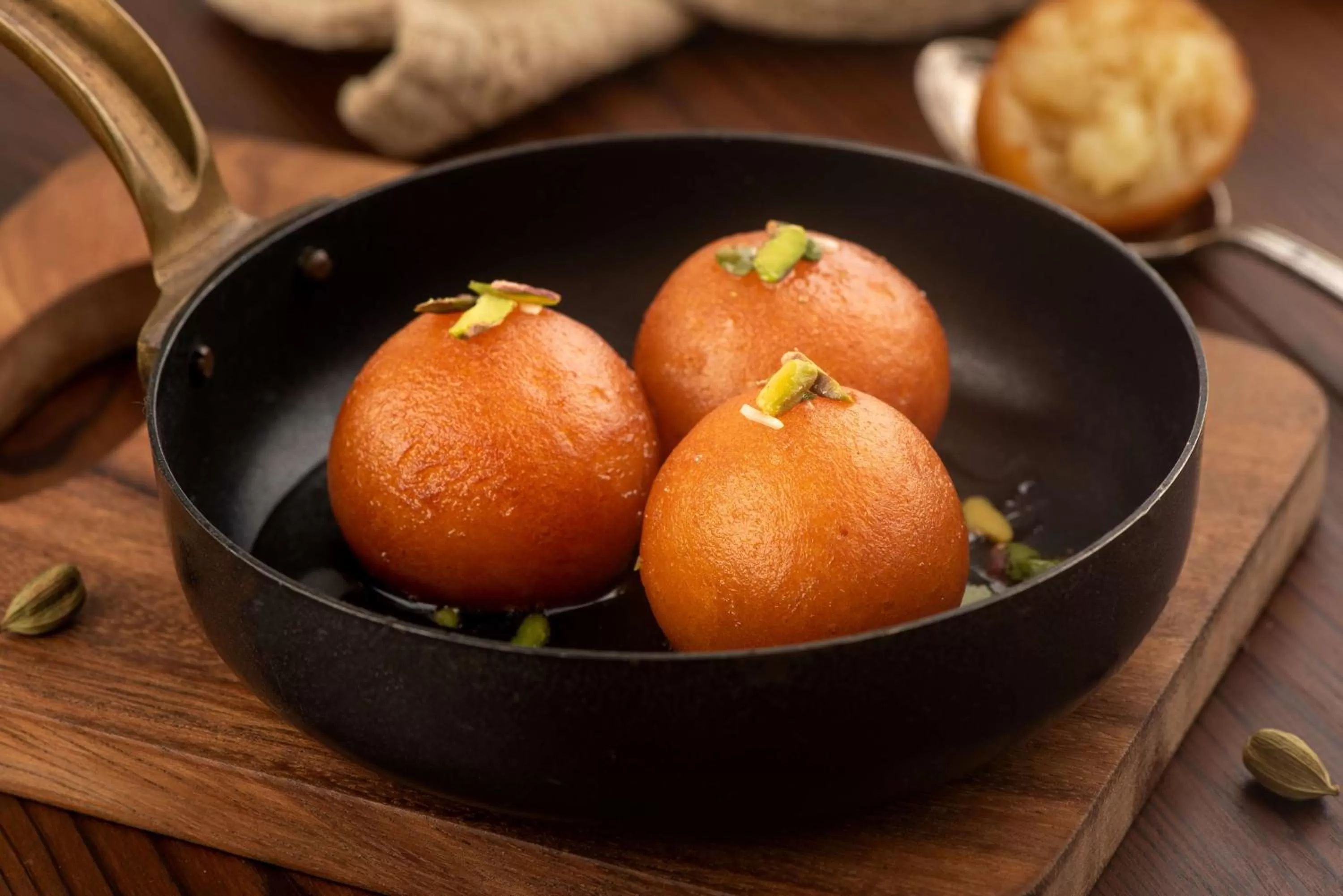 Food and drinks in Radisson Blu Plaza Delhi Airport