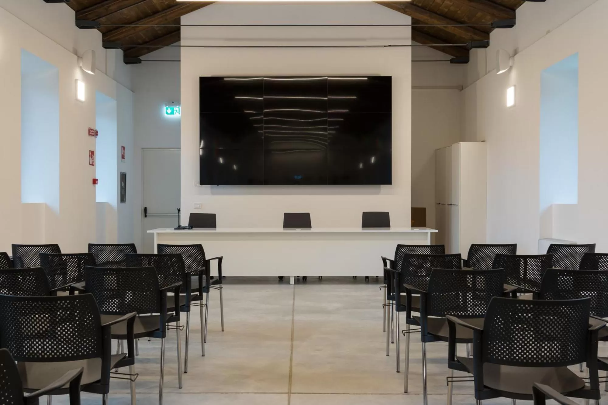 Business facilities in Hotel Cascina Fossata & Residence