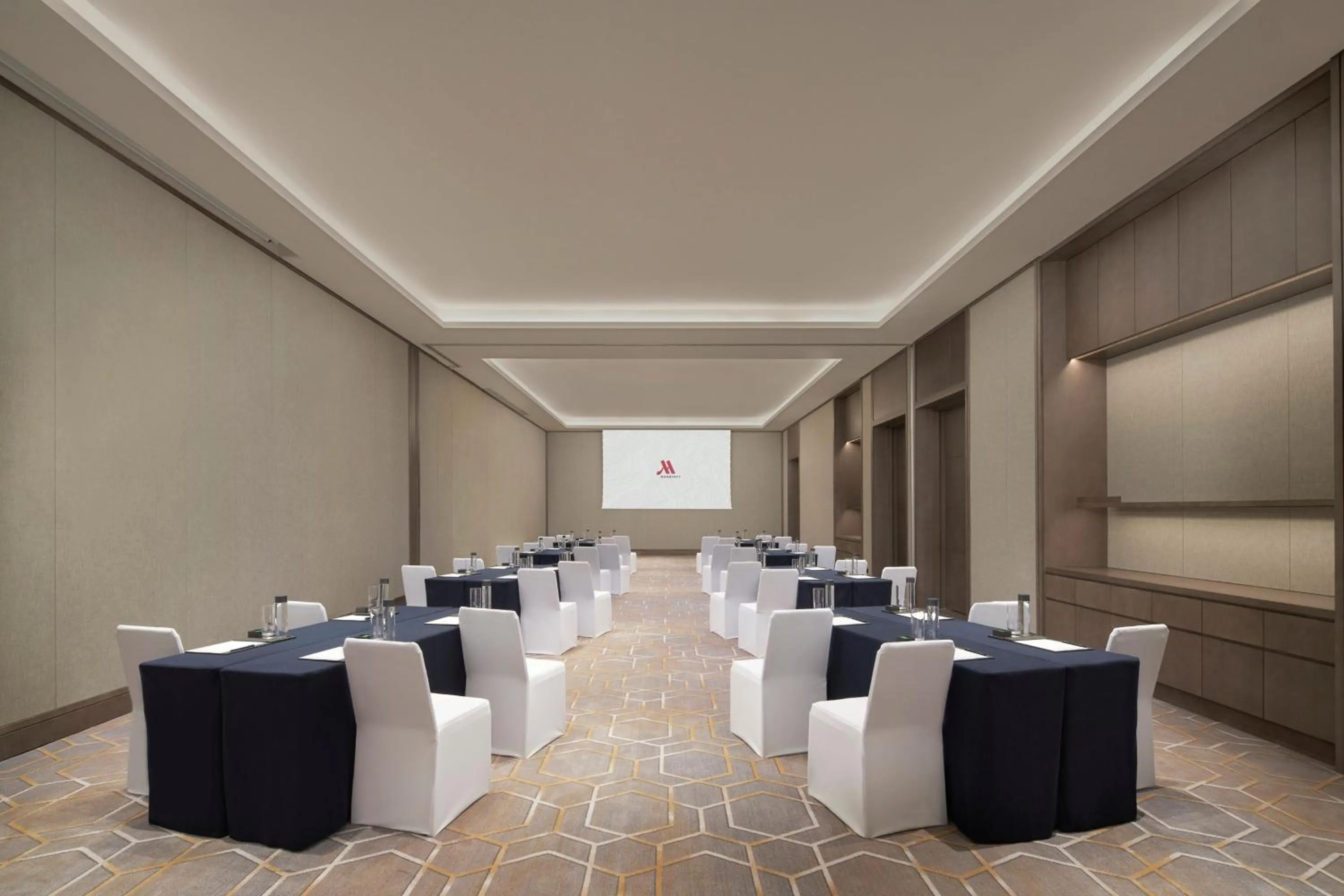 Meeting/conference room in Wenzhou Marriott Hotel