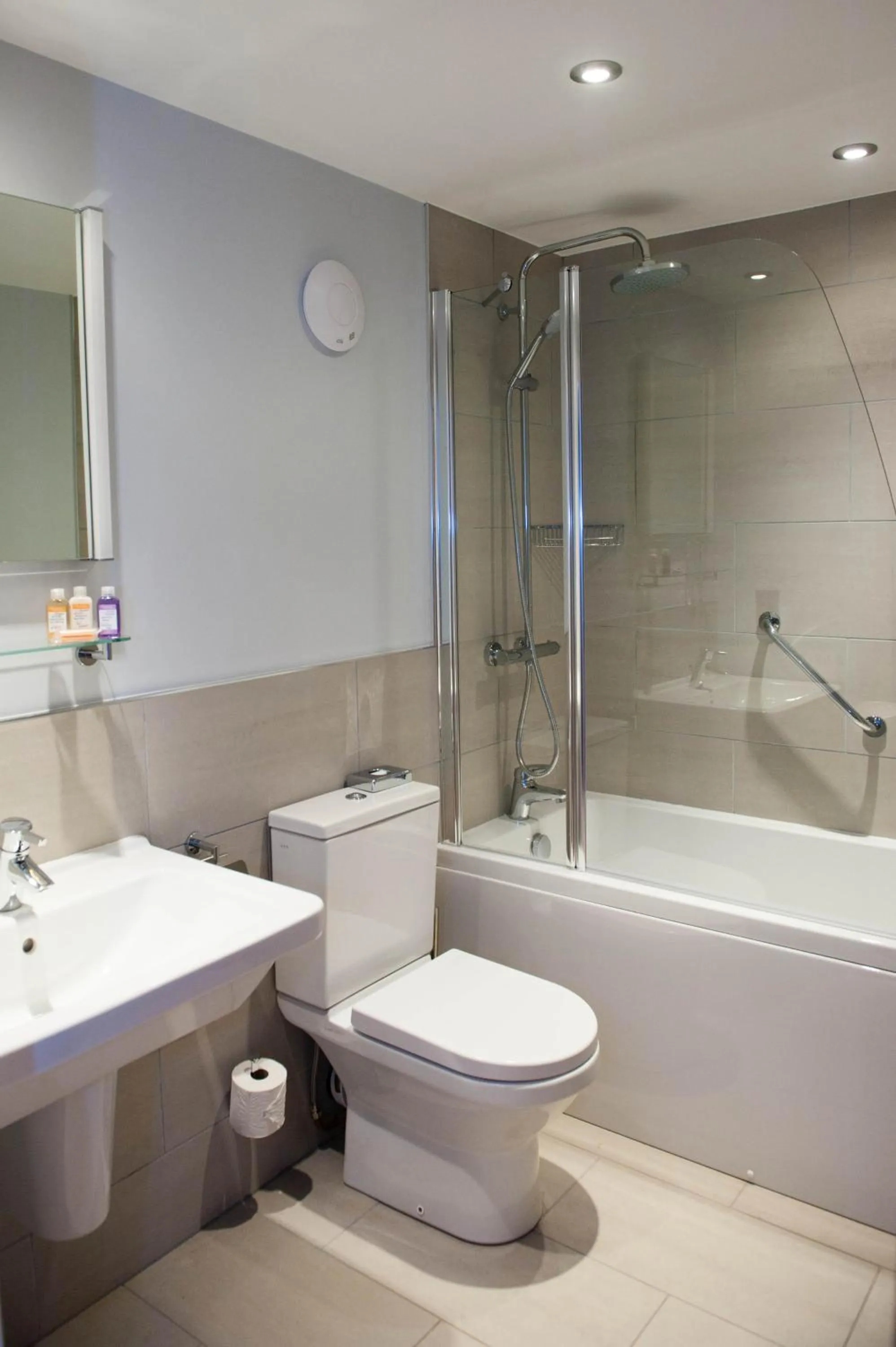 Bathroom in Smiths At Gretna Green Hotel