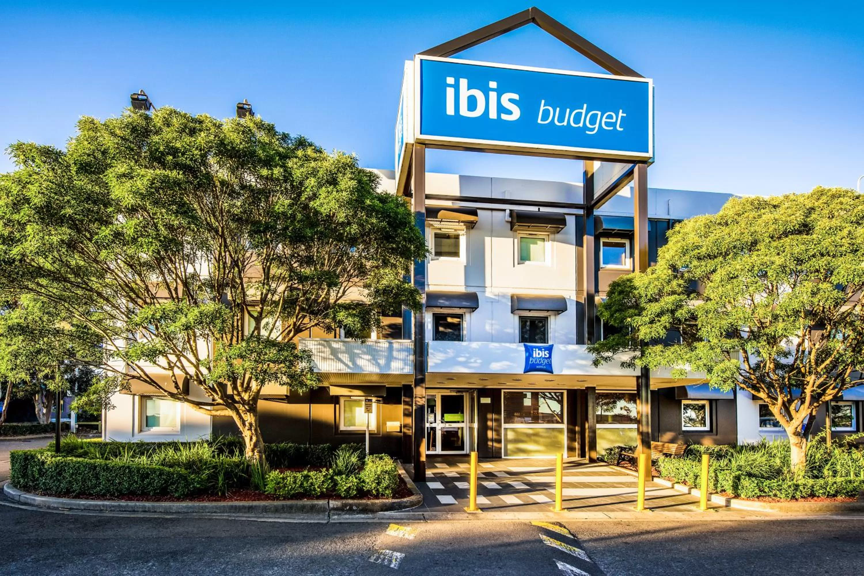 Property building in ibis Budget - St Peters