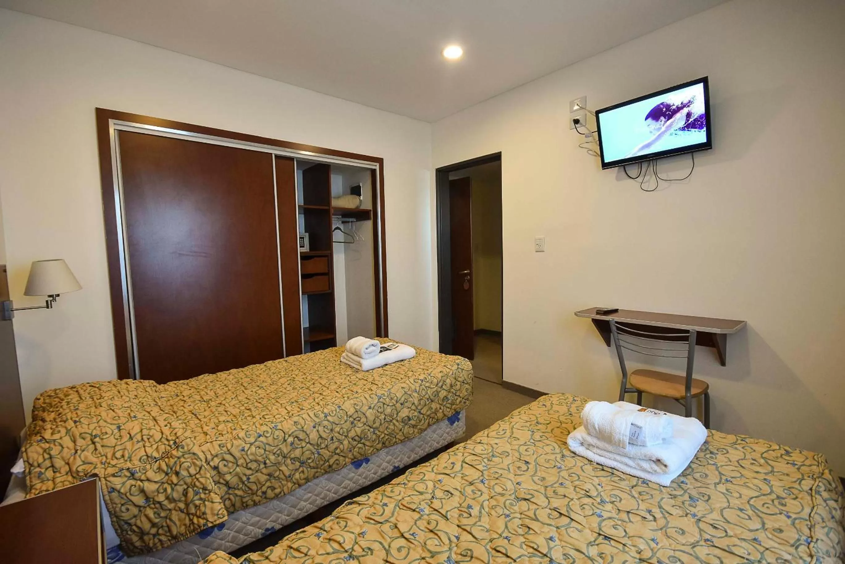 Photo of the whole room, Bed in Hotel Playa