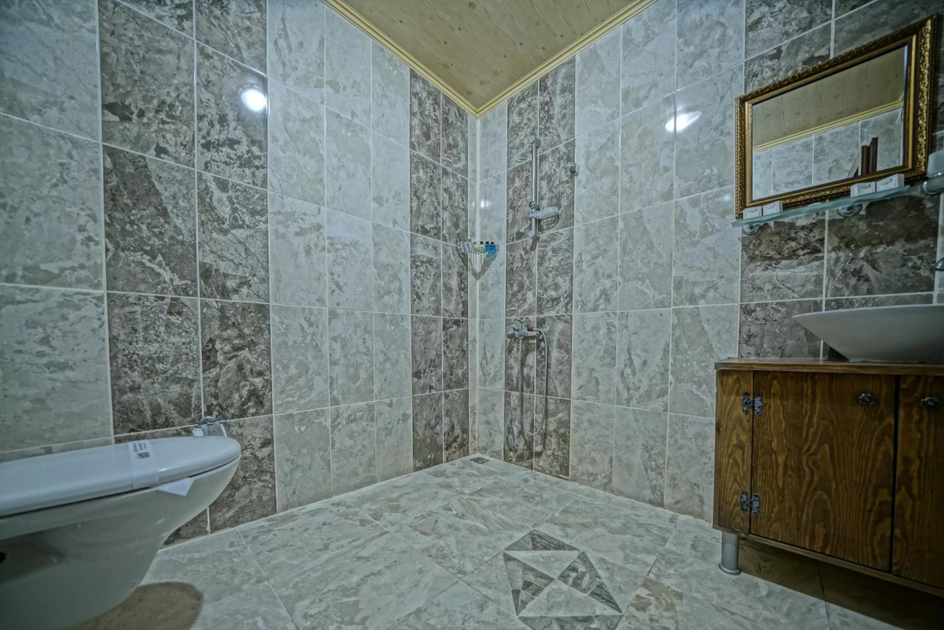 Bathroom in Göreme Art Stone