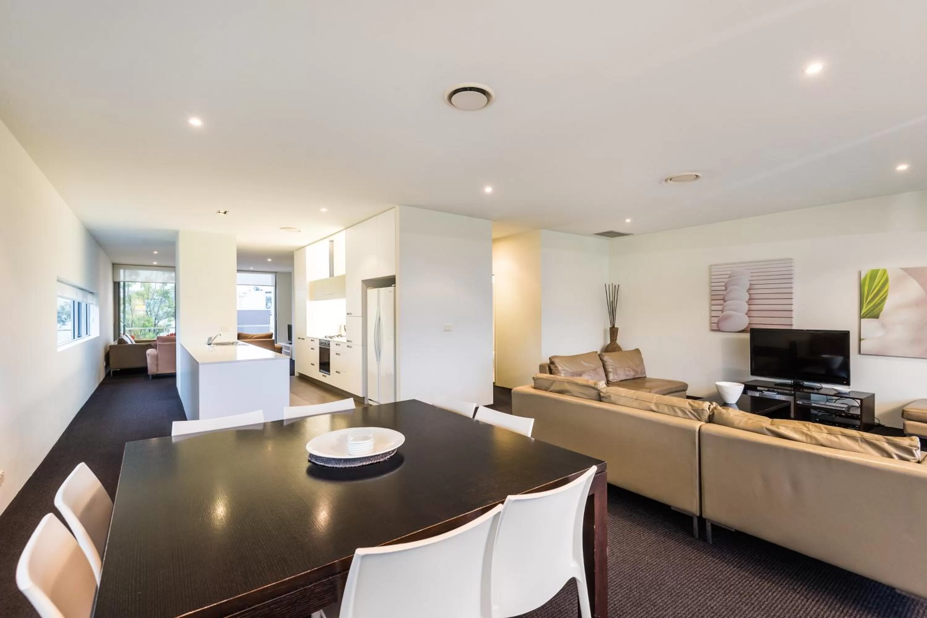 TV and multimedia in Coast Resort Merimbula