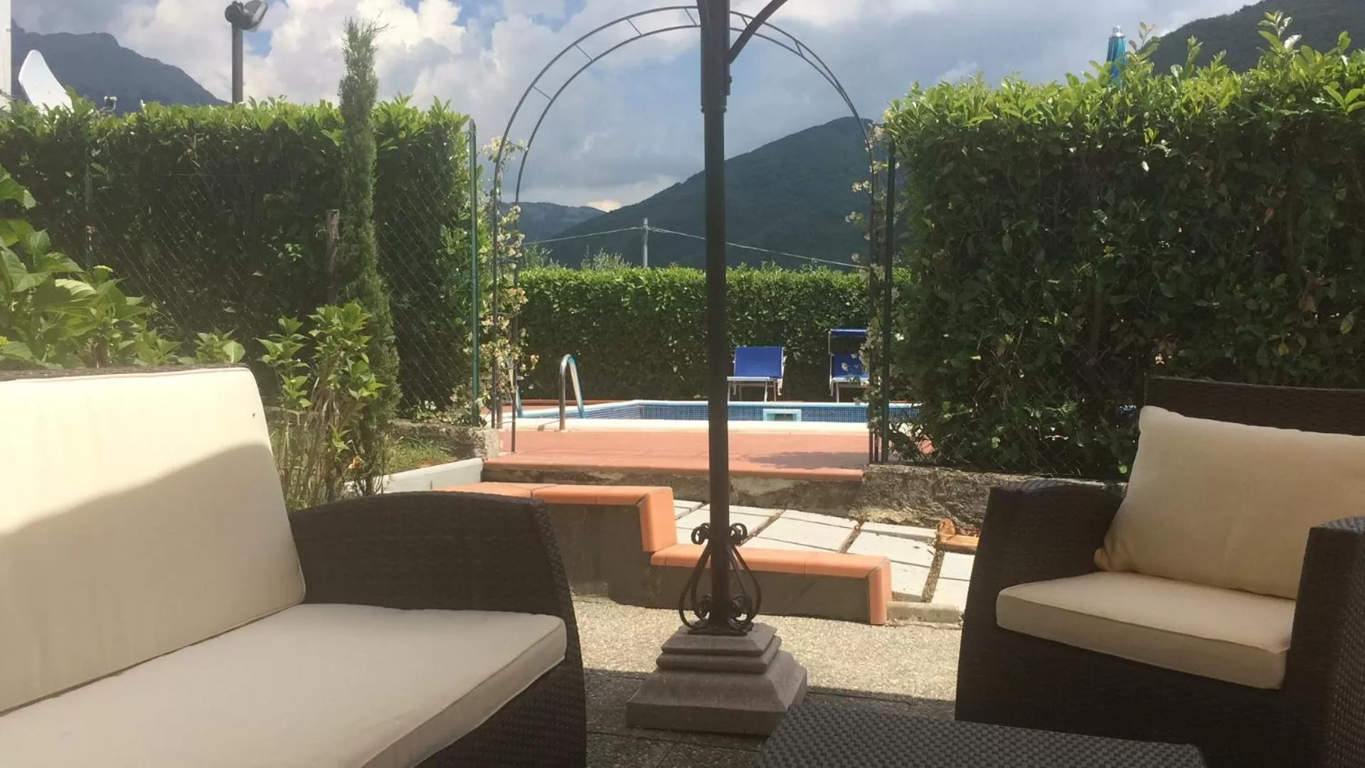 Swimming pool in Albergo Miramonti
