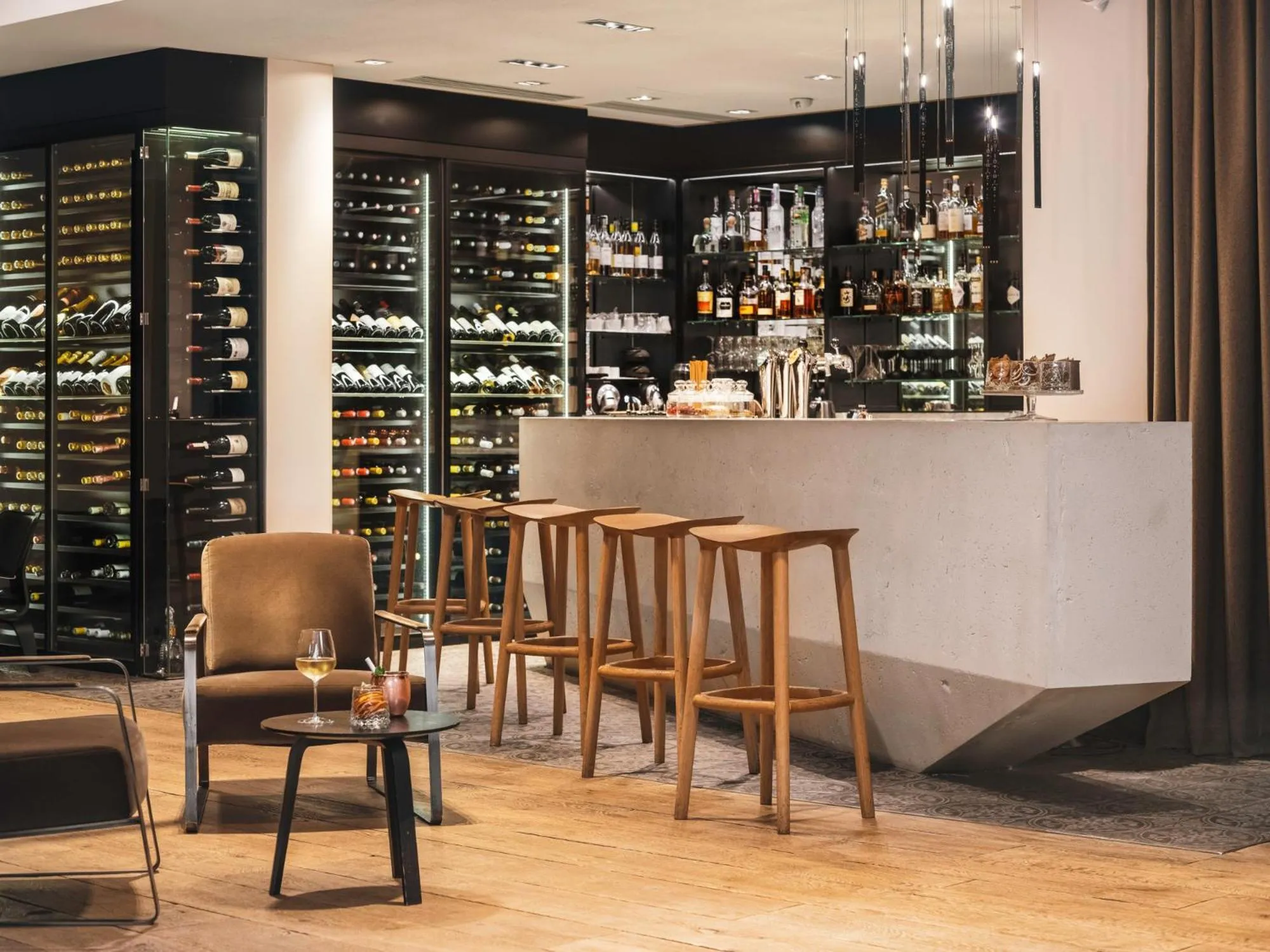 Lounge or bar in Balthazar Hotel & Spa Rennes - MGallery Collection