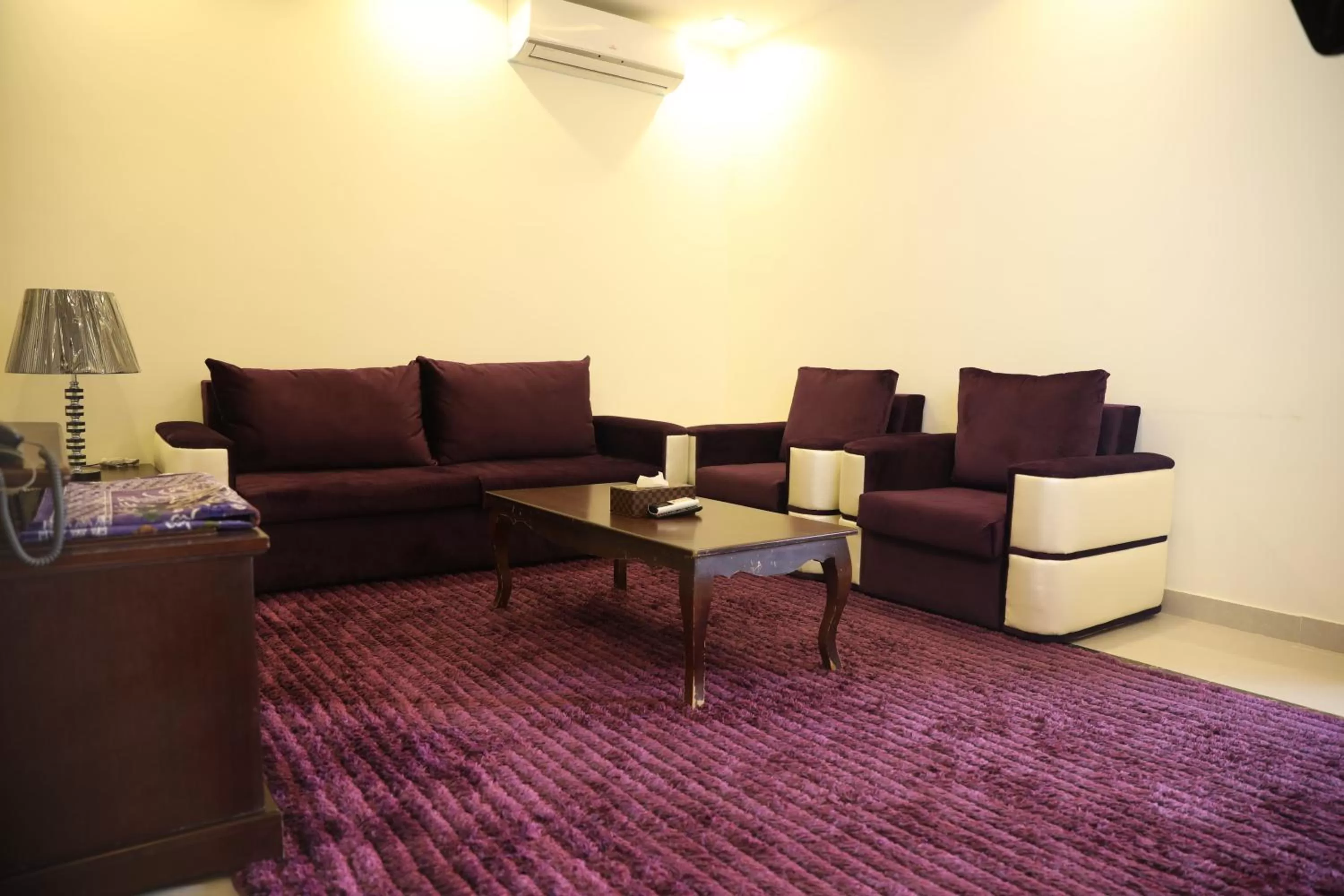 Seating Area in Quiet Rooms Suites 6 By Quiet Rooms