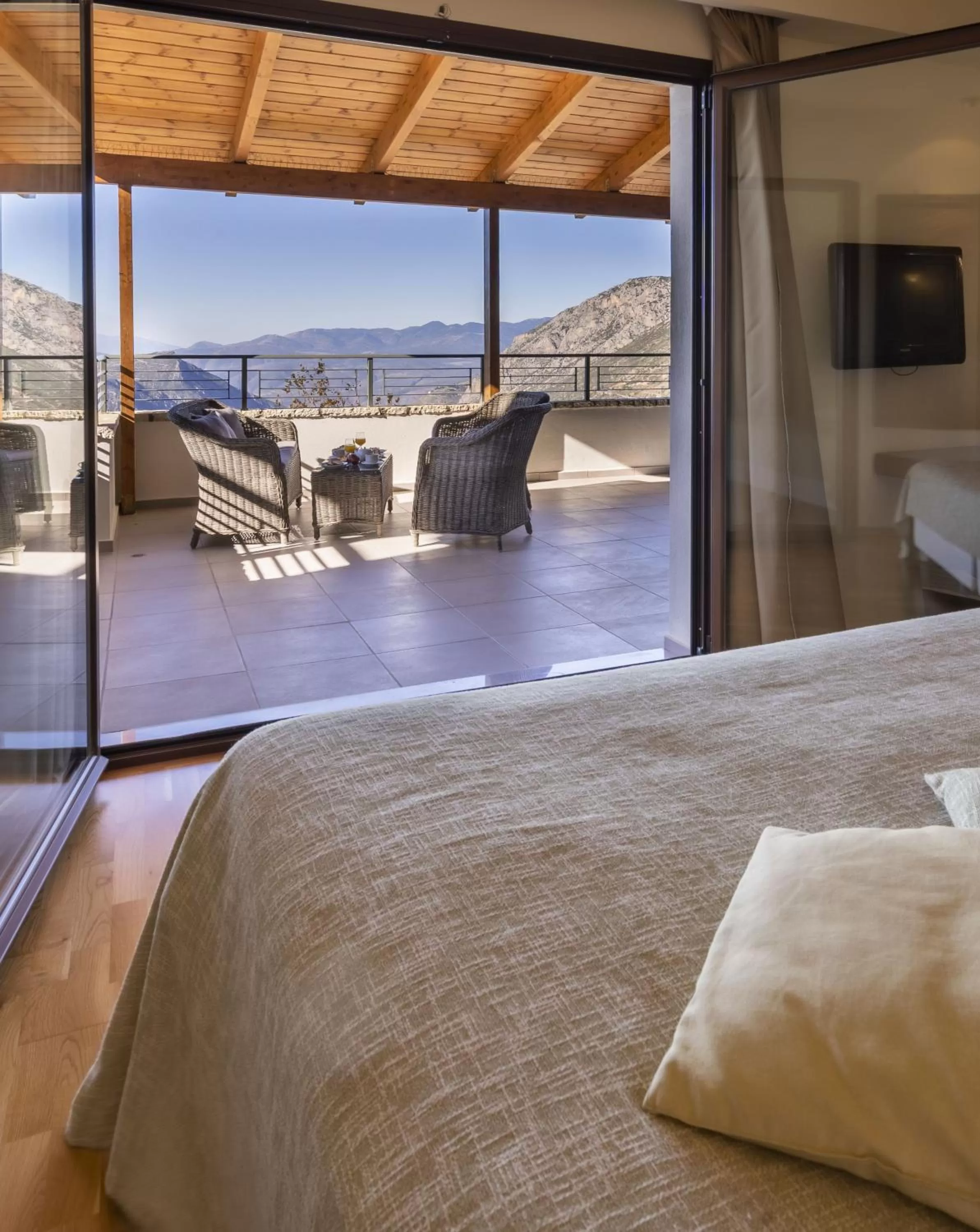 Landmark view, Bed in Anemolia Mountain Resort