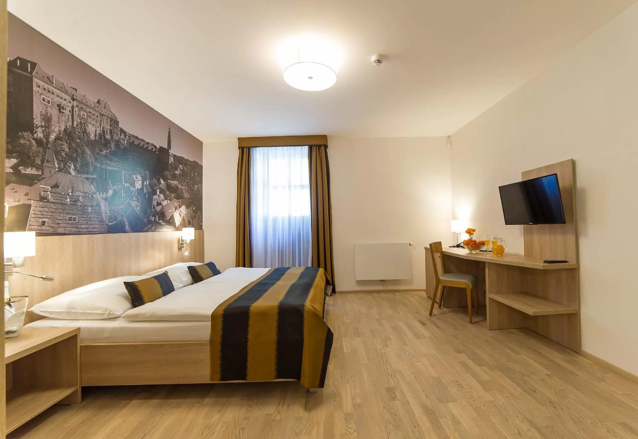 Bed in Garni hotel Castle Bridge