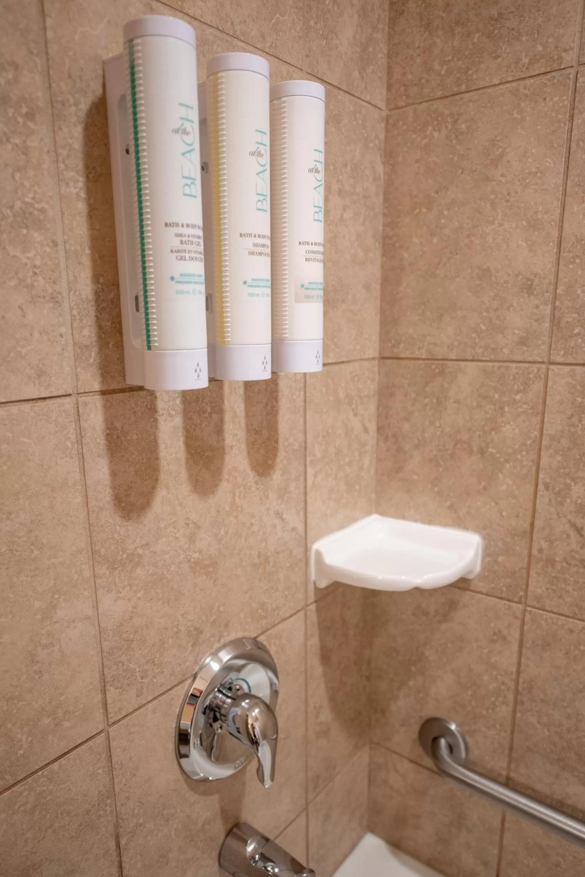 Shower in Bayview Hotel