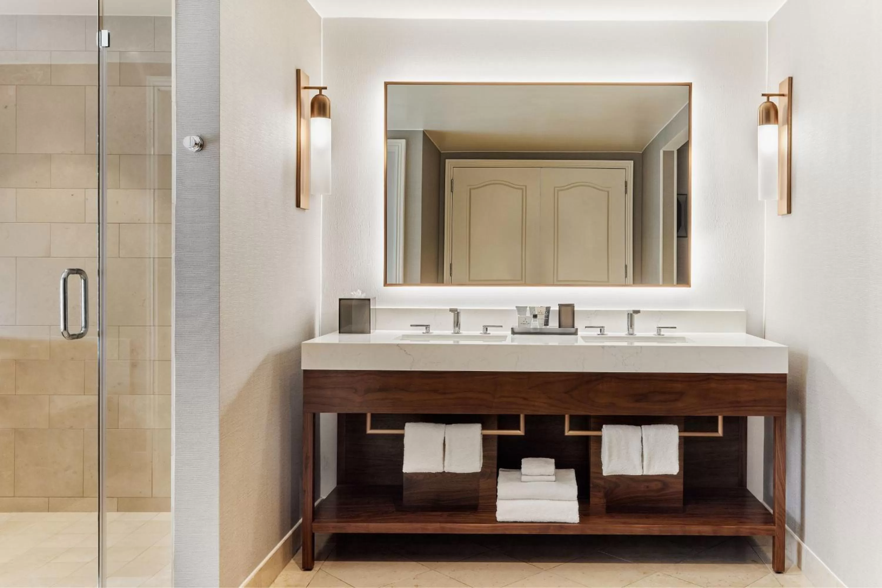 Bathroom in JW Marriott Phoenix Desert Ridge Resort & Spa