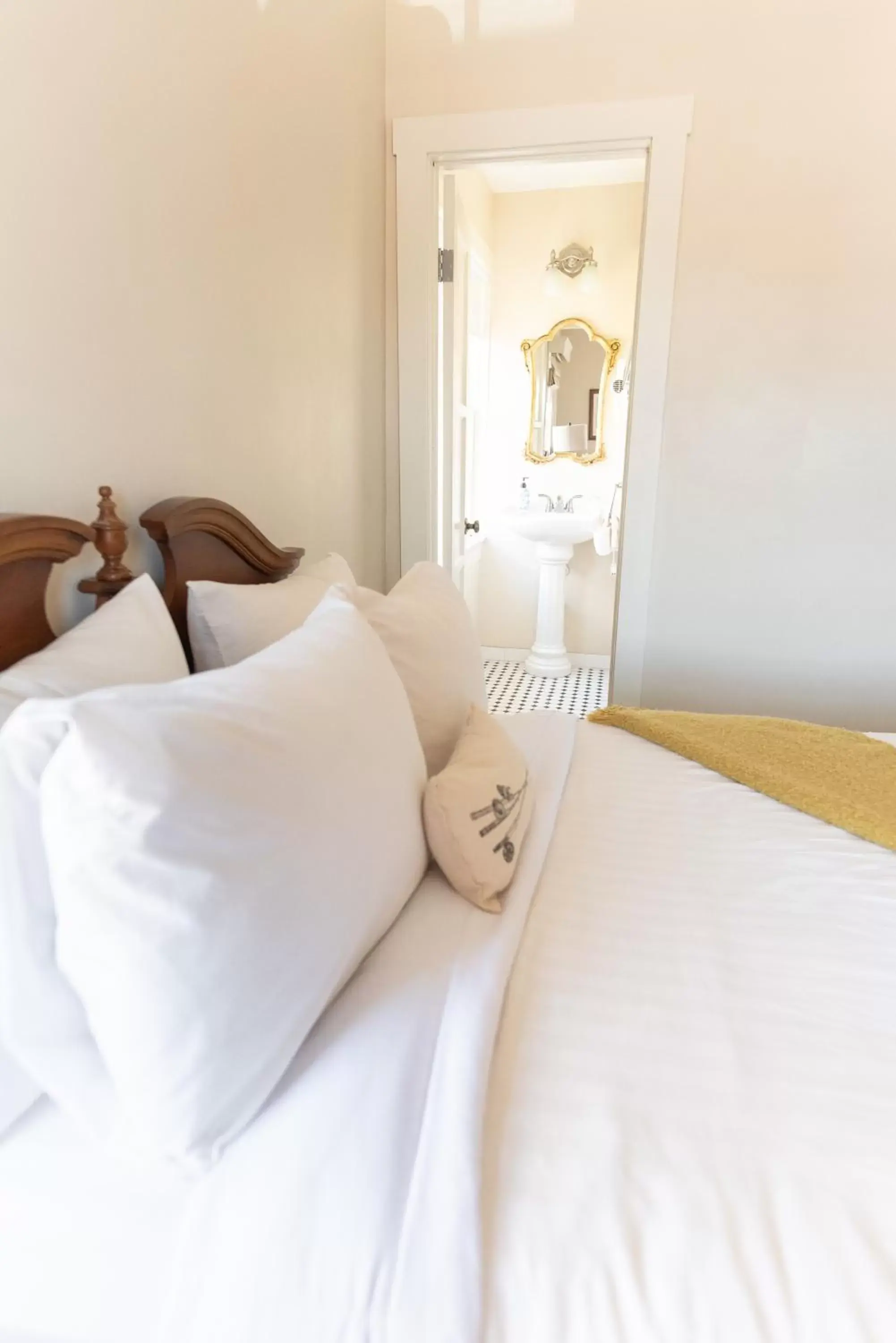 Double Room with Private Bathroom in La Villa de Adelina Double Room with Private Bathroom in La Villa de Adelina