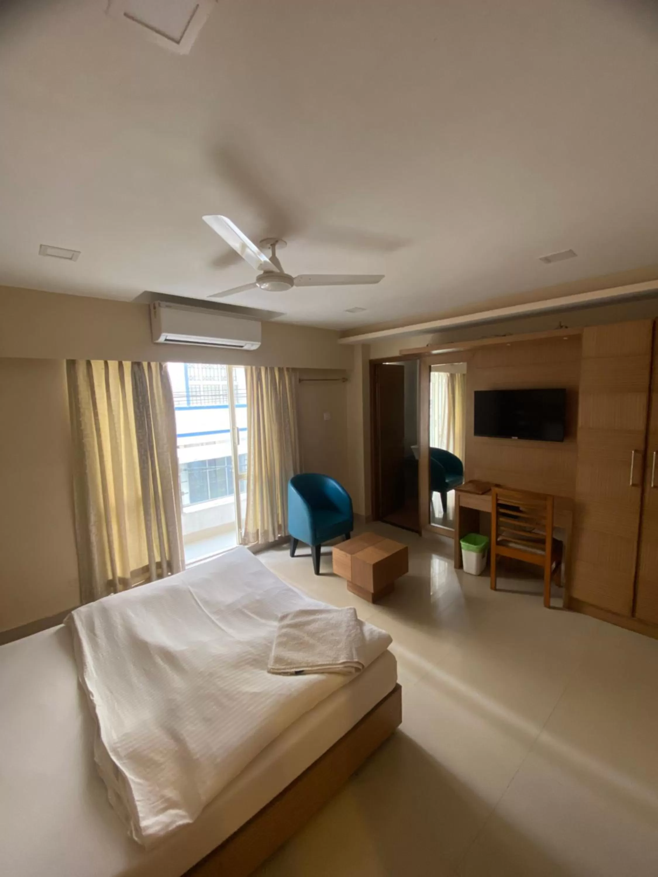 Greens Suite - Business Class Hotel - Opposite Ripon Building